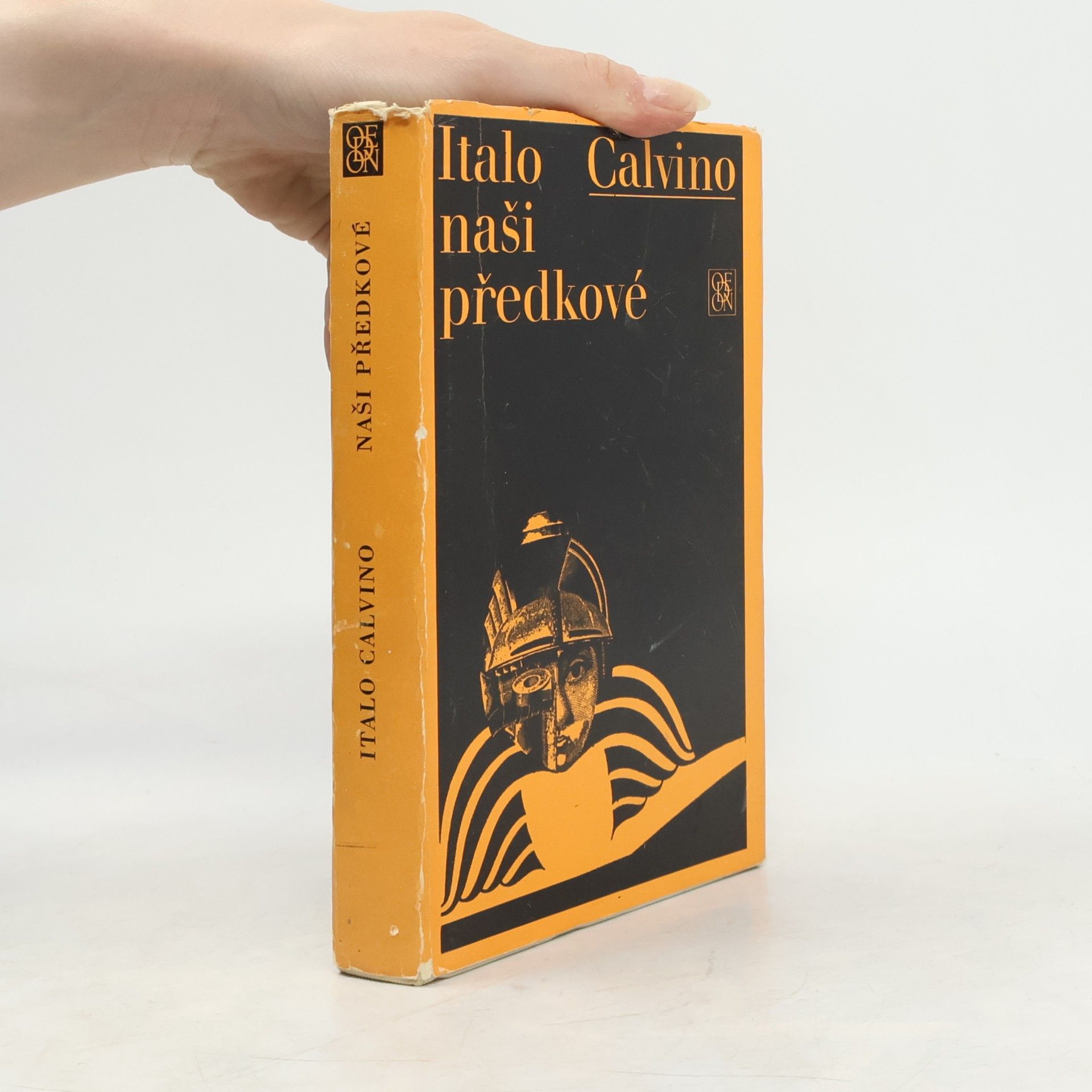 Italo Calvino Naši předkové