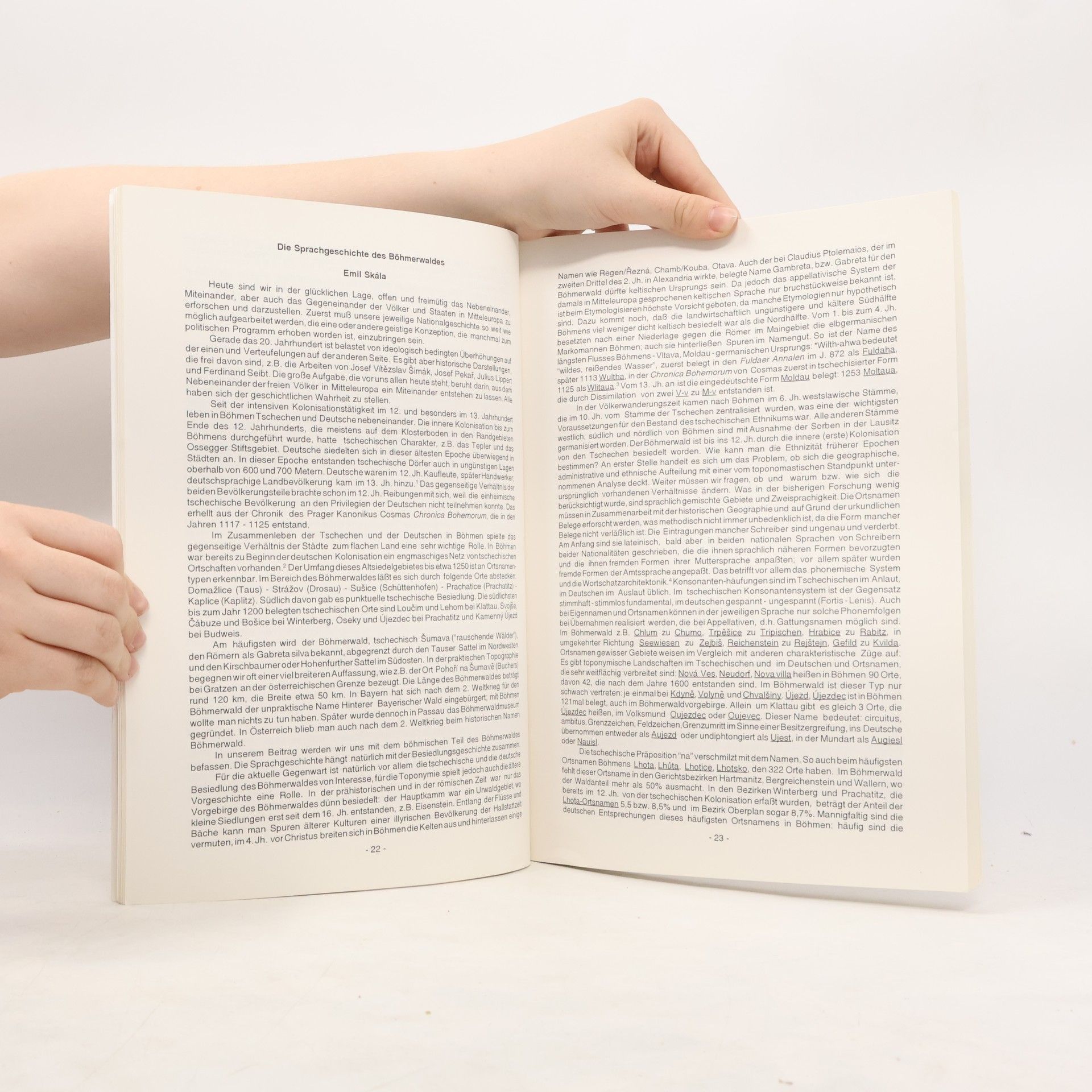 Kolektiv autorů Znovuobjevená Šumava : příspěvky literárního sympozia