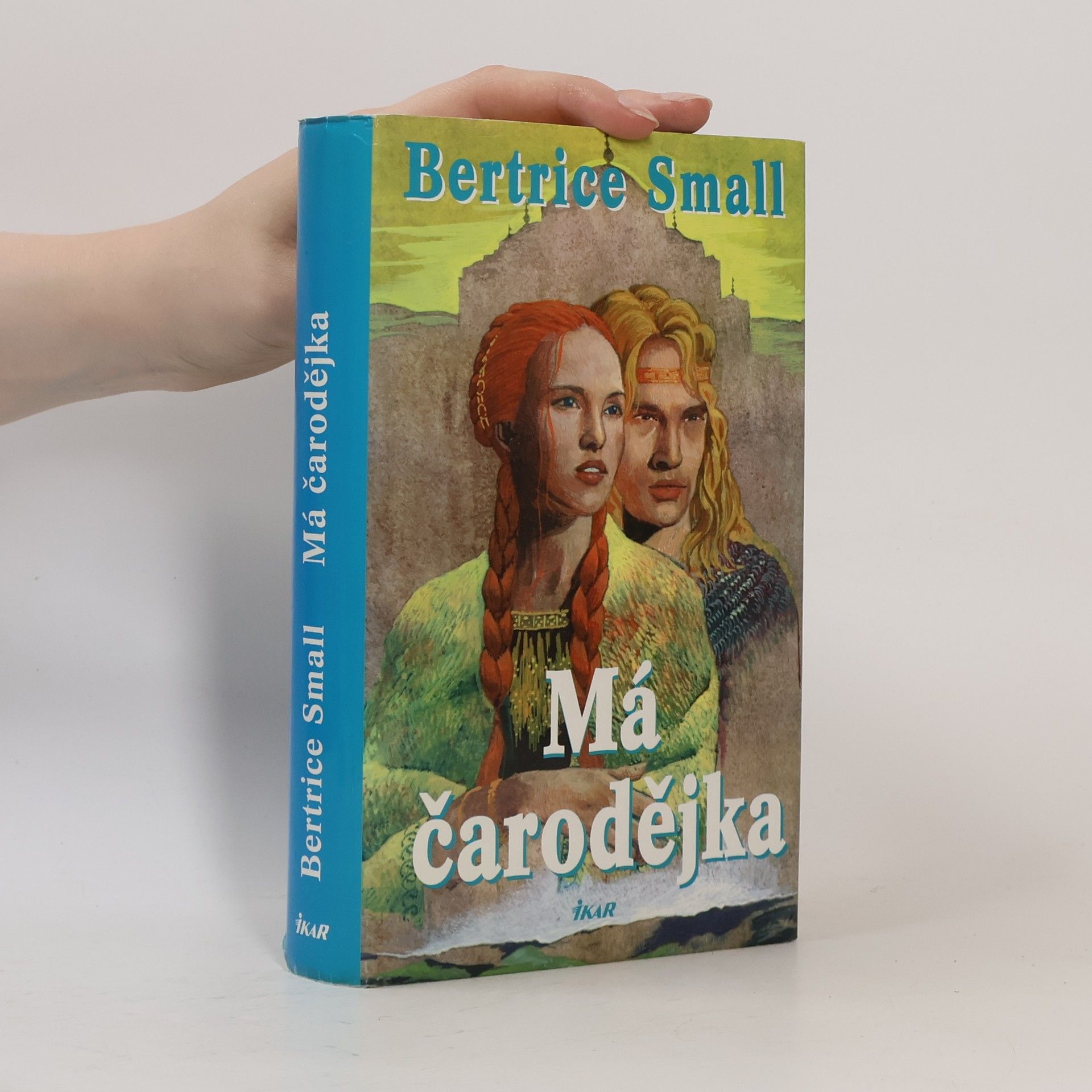 Bertrice Small Má čarodějka