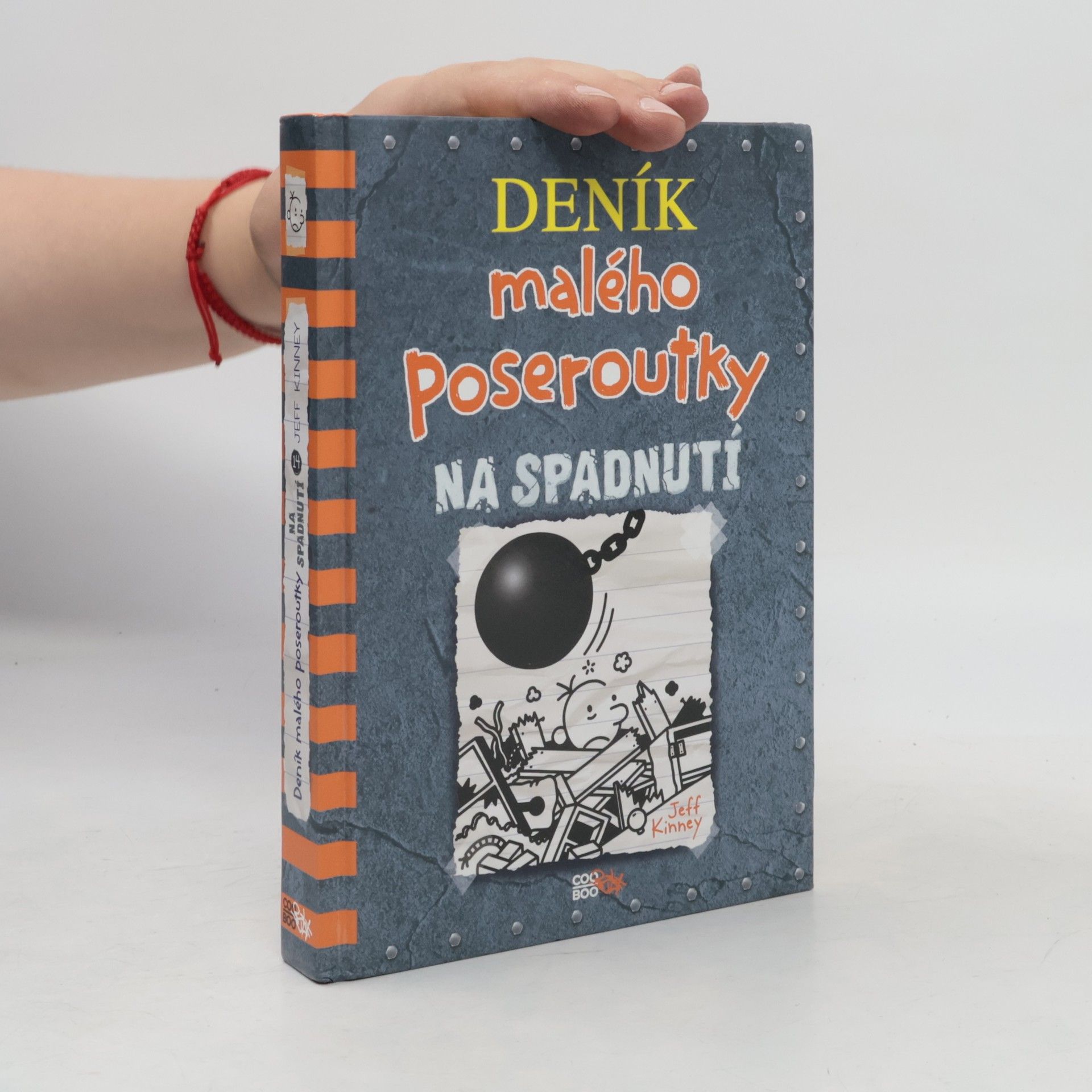 Jeff Kinney Deník malého poseroutky 14. Na spadnutí
