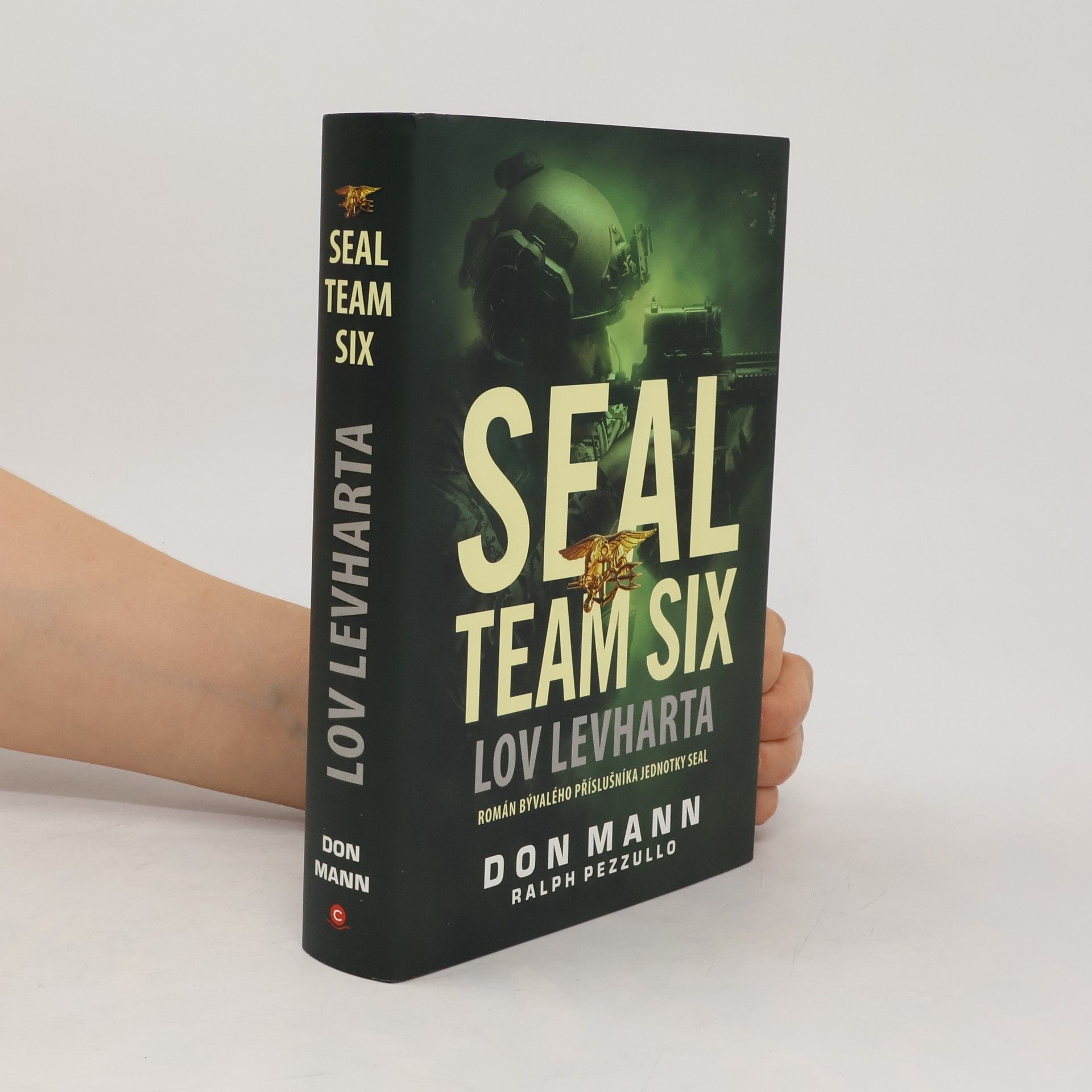 Don Mann SEAL Team Six. Lov Levharta