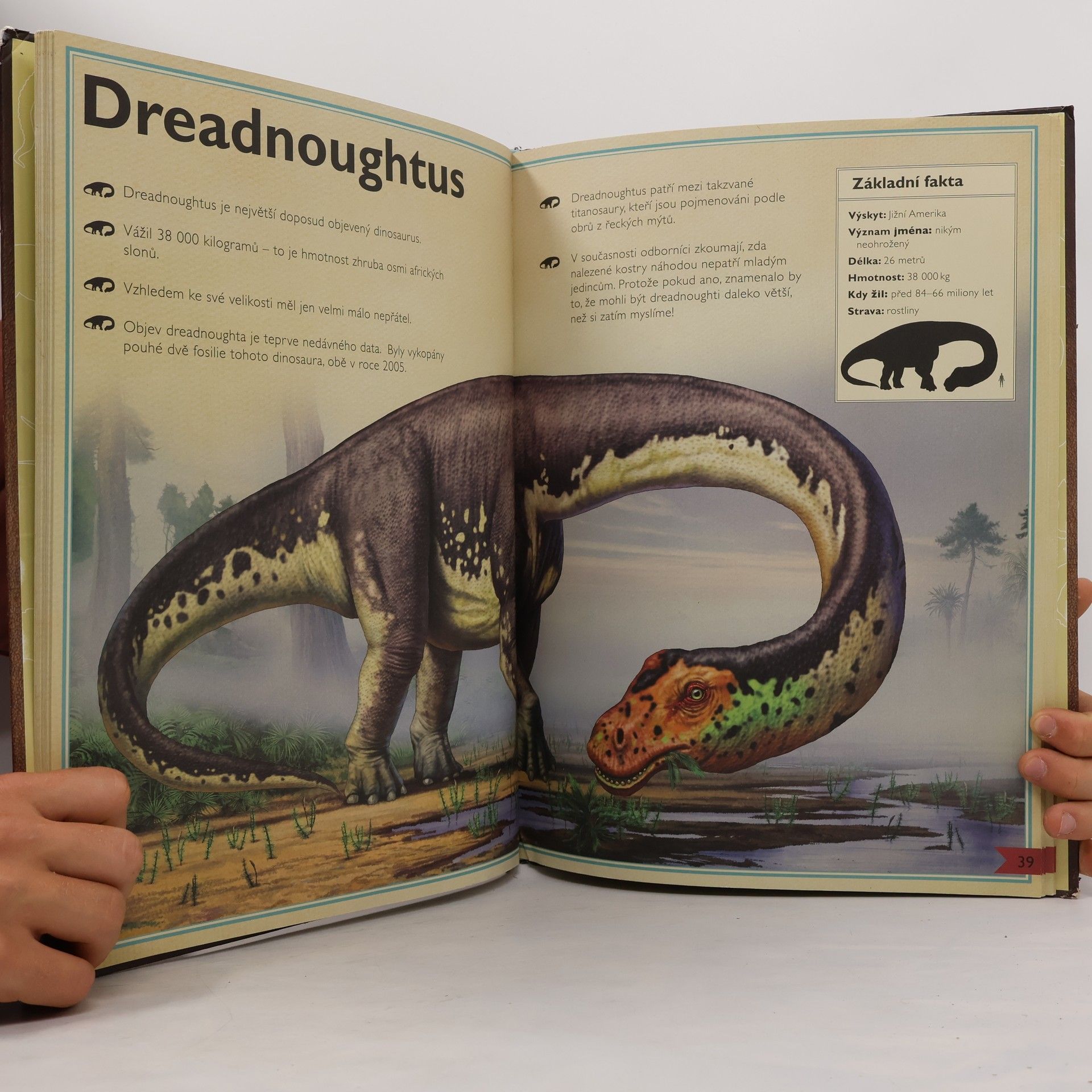 Jackson Tom Velkolepá kniha o dinosaurech