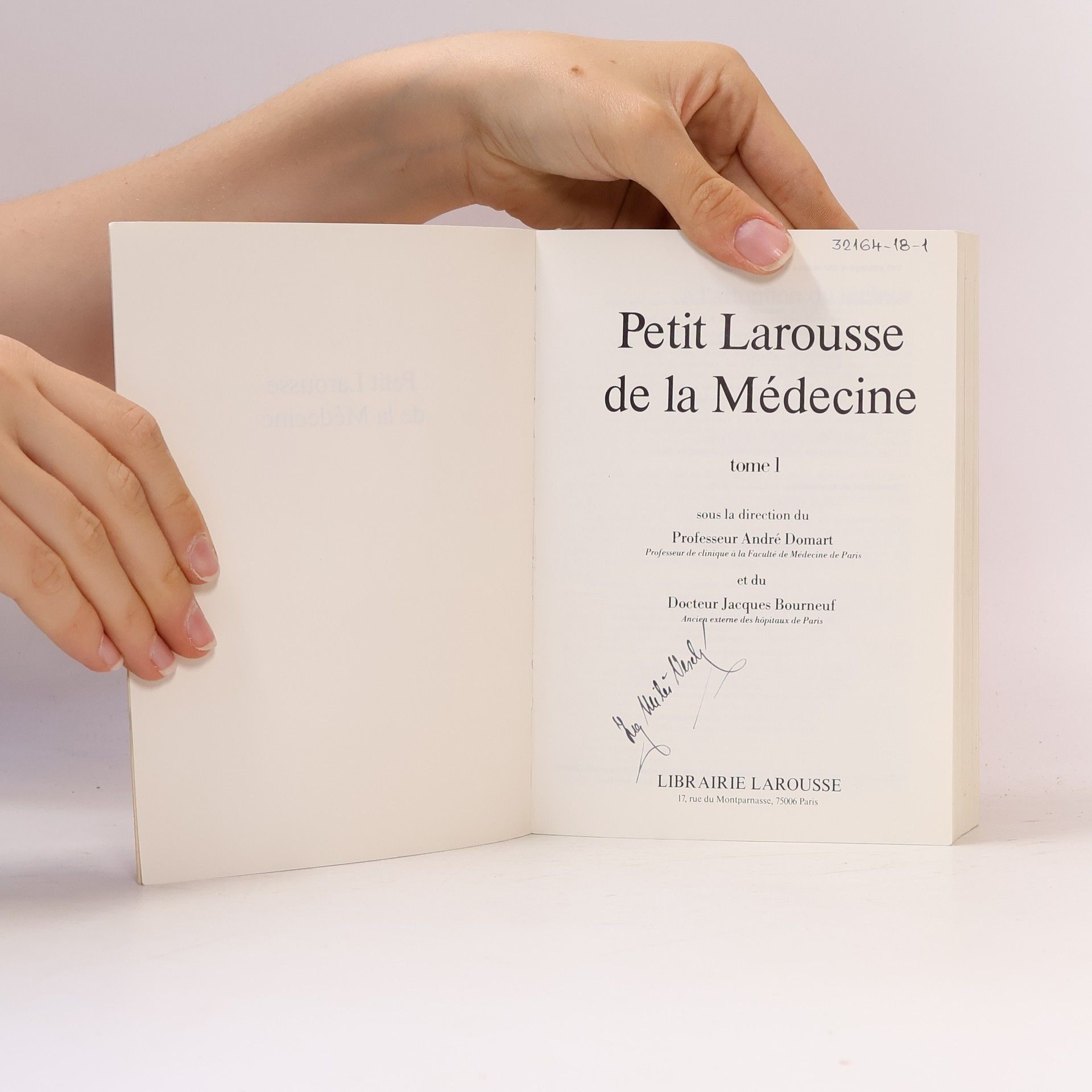 Petit Larousse de la Médecine