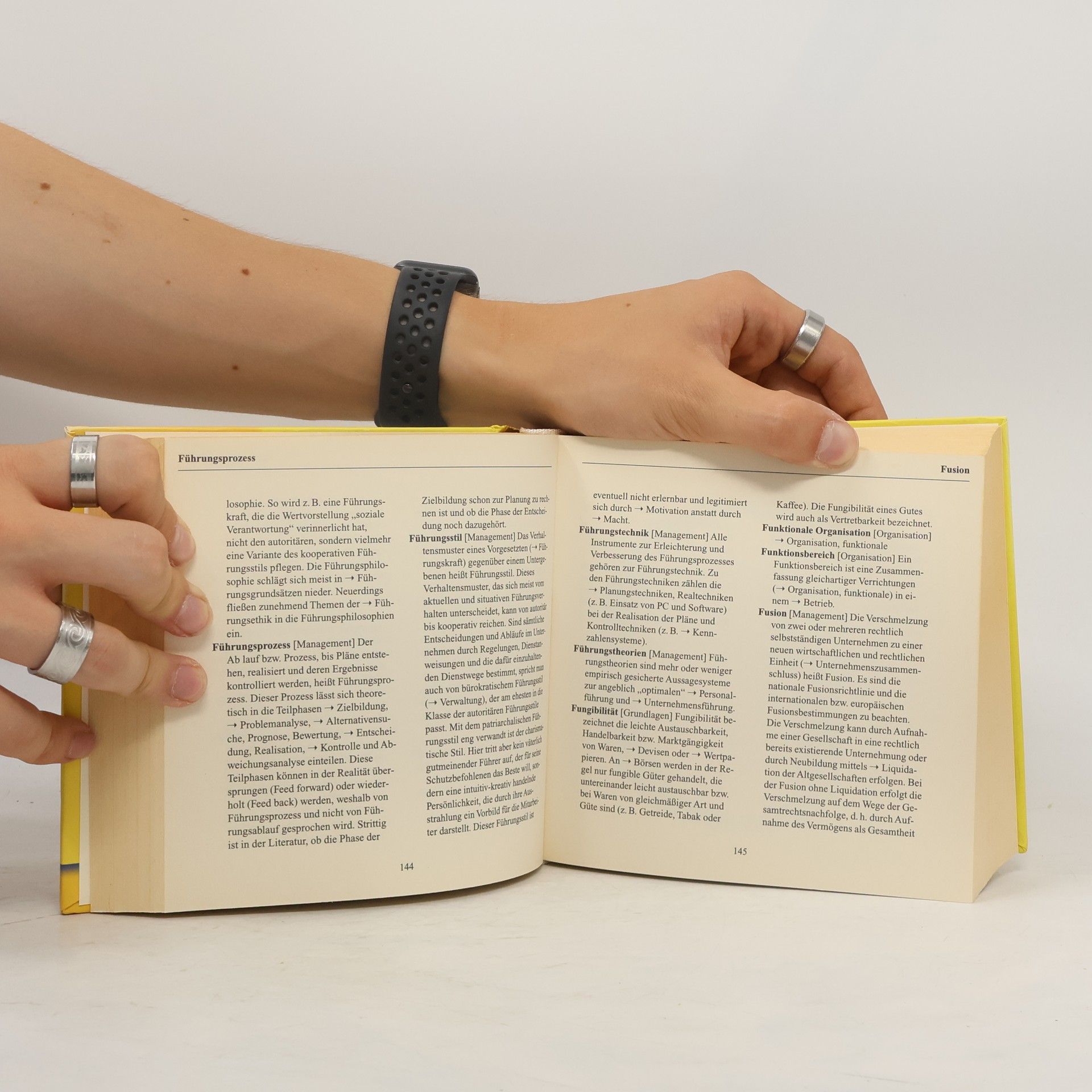 Autorenkollektiv Wörterbuch der kaufmännischen Begriffe