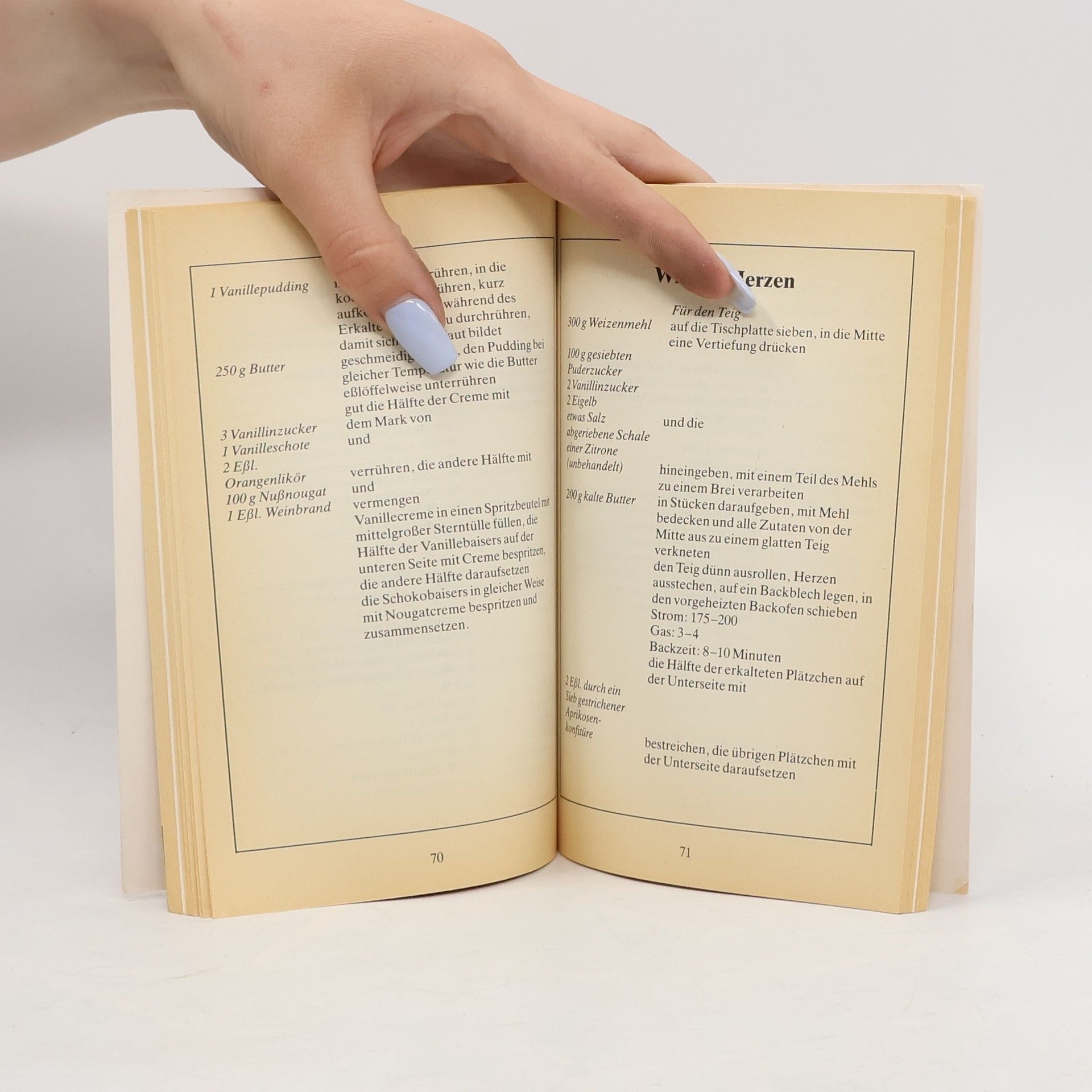 Autorenkollektiv Plätzchen Konfekt und Petits fours