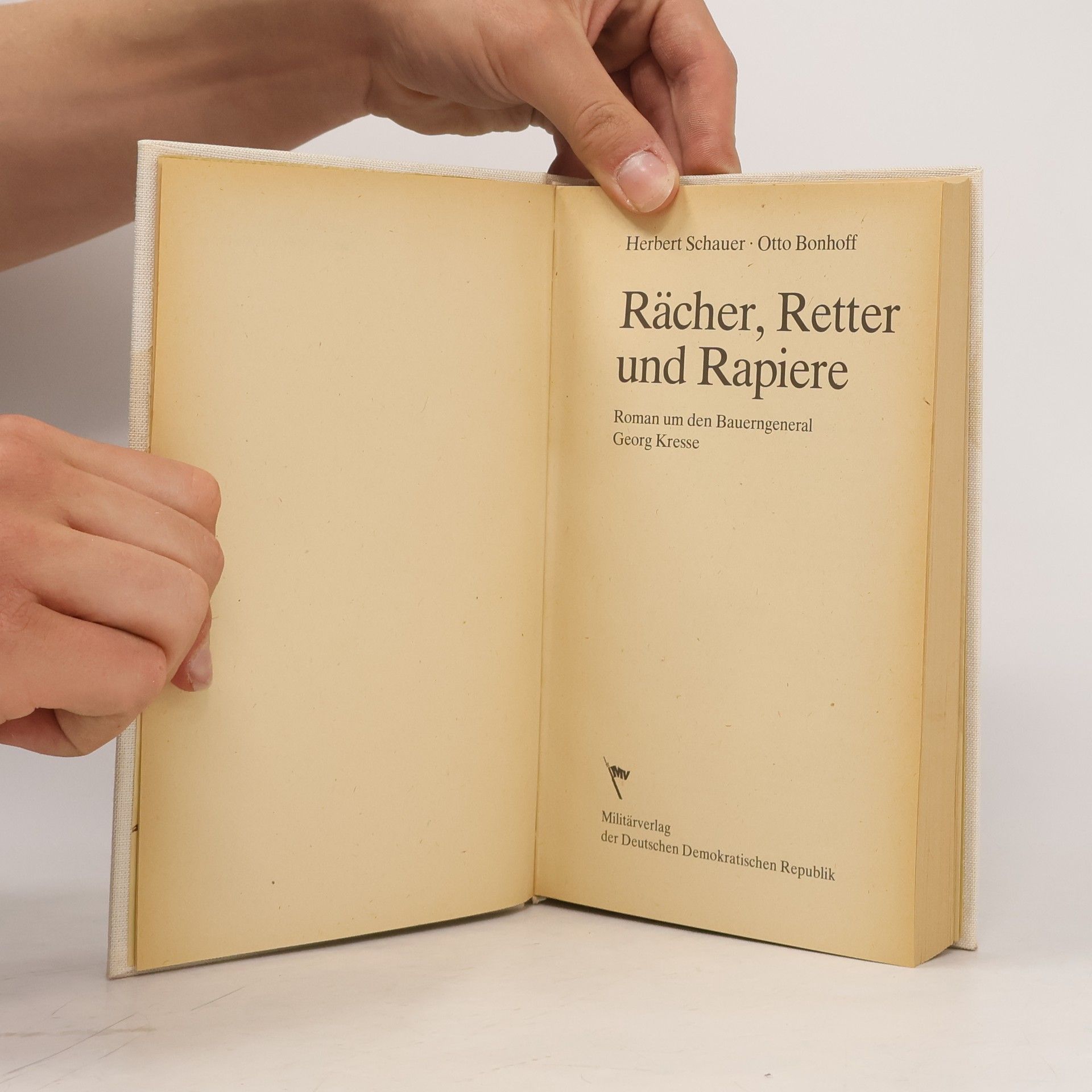 Herbert Schauer Rächer, Retter und Rapiere