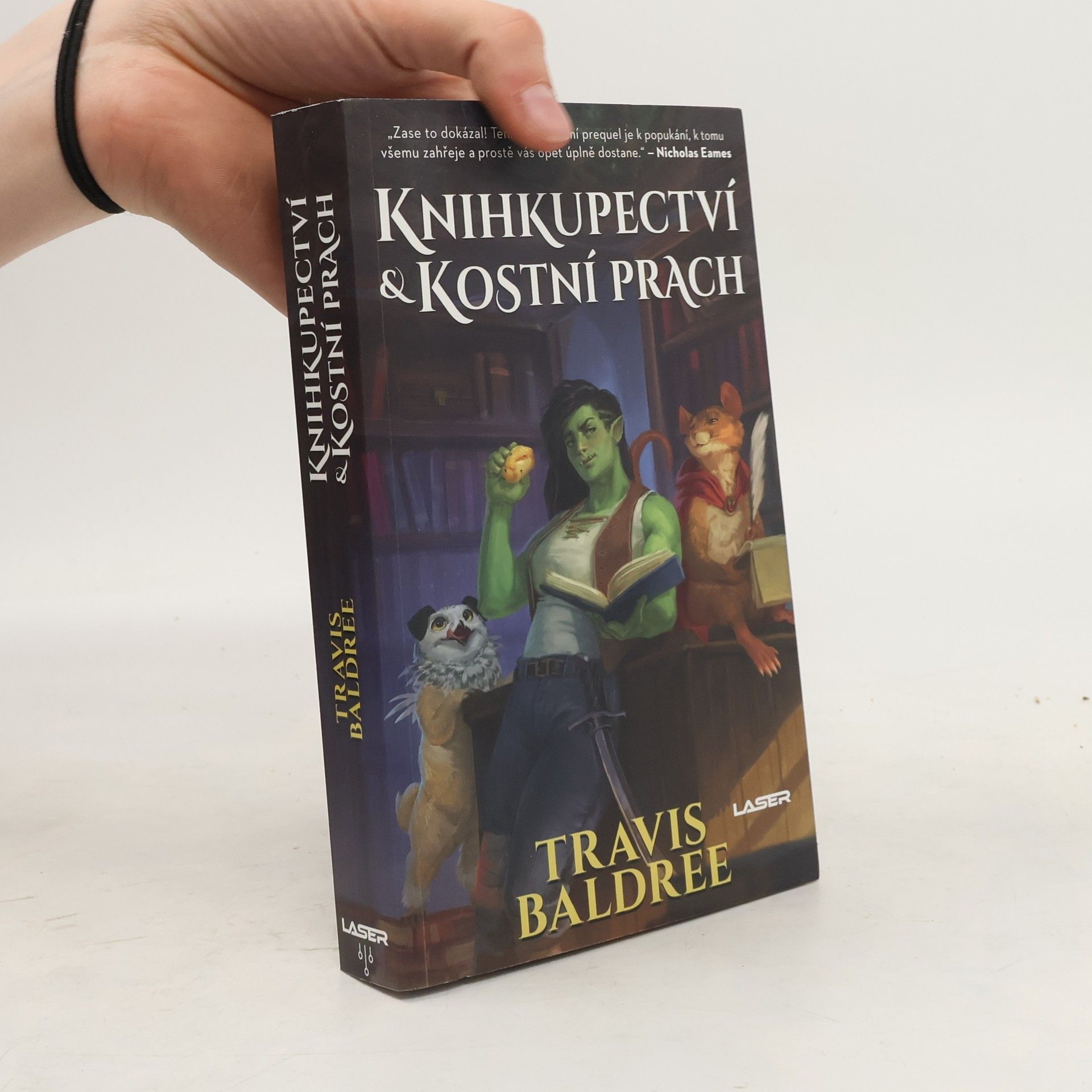 Travis Baldree Knihkupectví & kostní prach