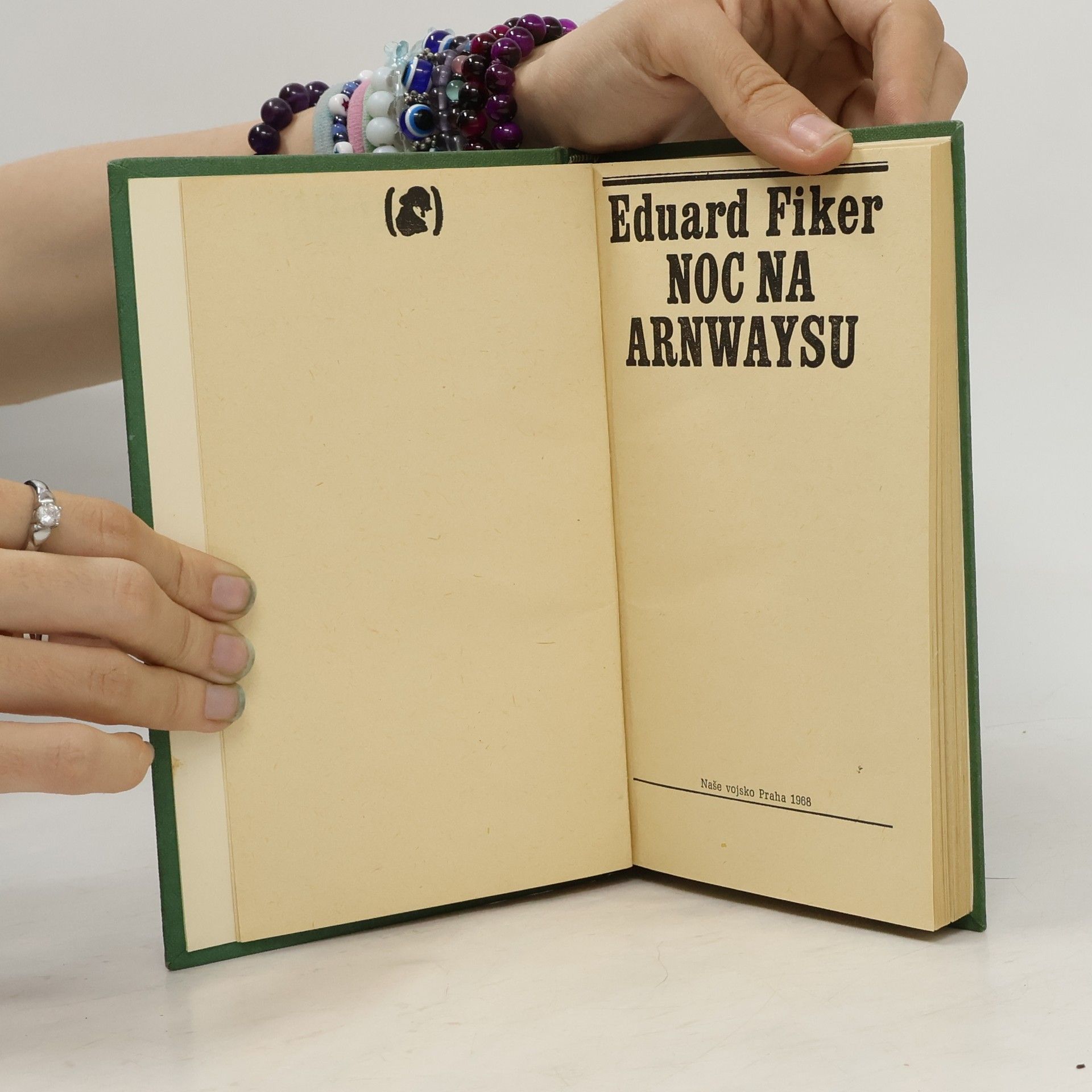 Eduard Fiker Noc na Arnwaysu