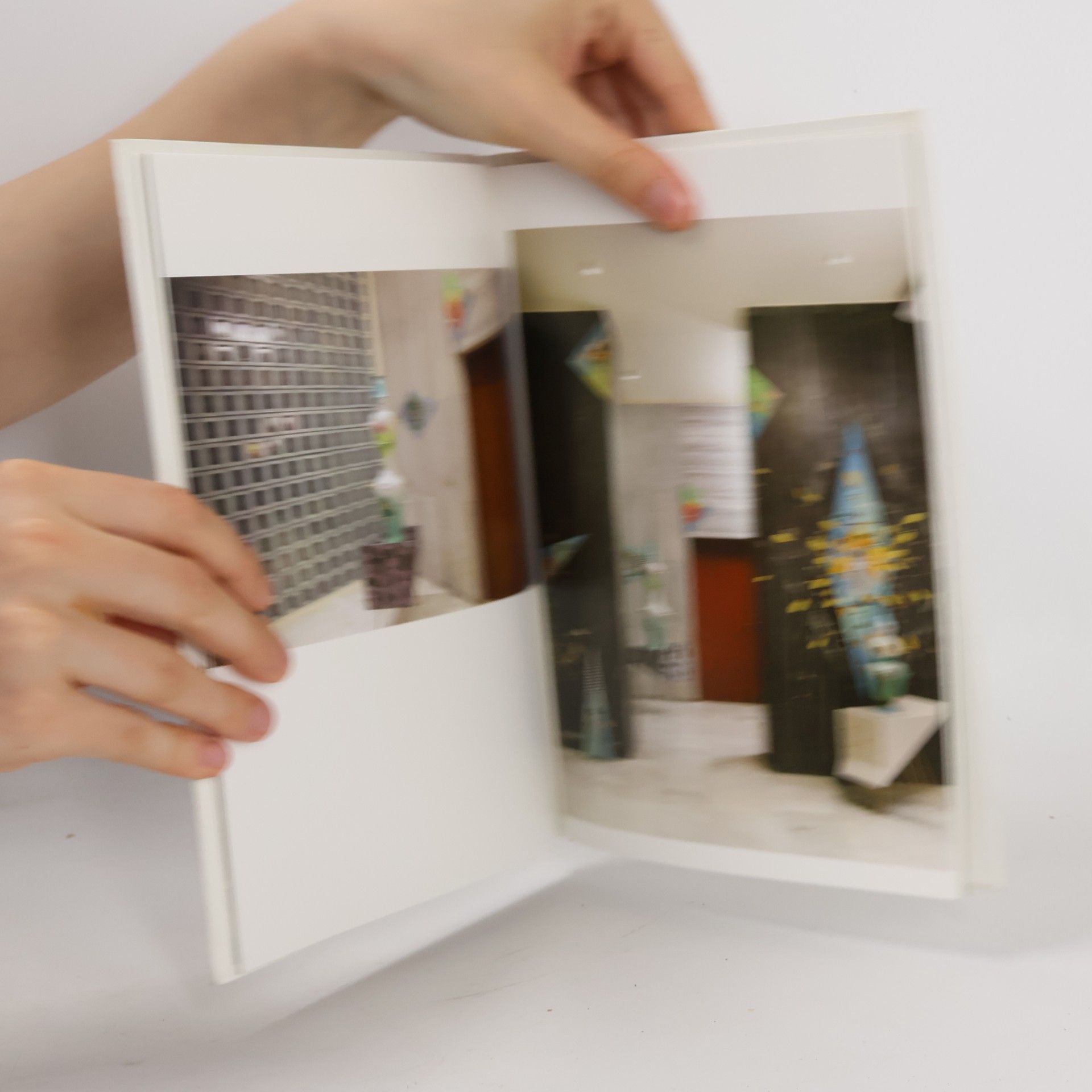 Collectif d'auteurs Longing for Tomorrow