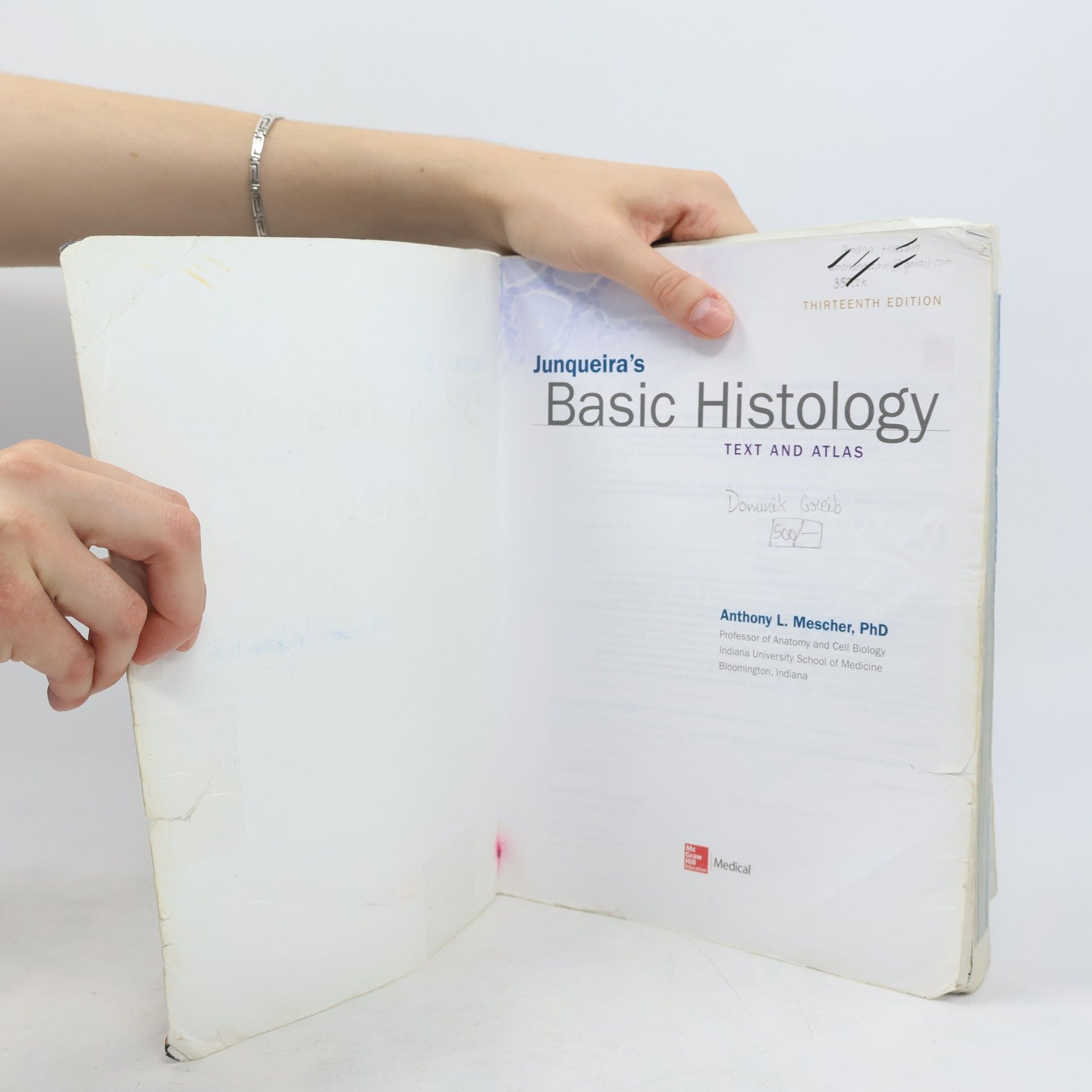 Anthony Mescher Junqueira's Basic Histology. Text & Atlas
