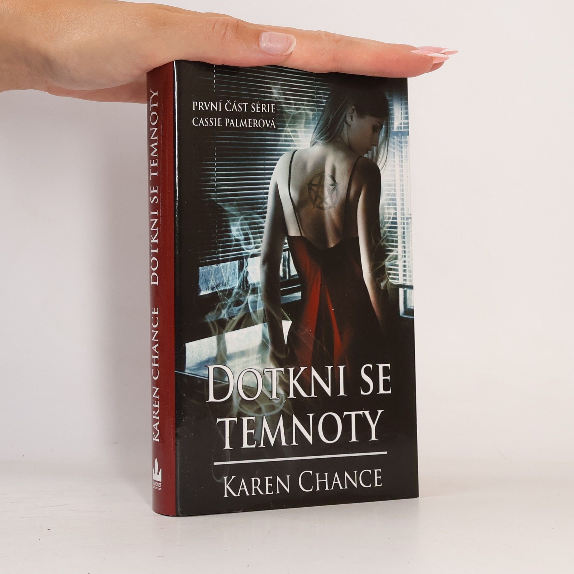 Karen Chance Dotkni se temnoty