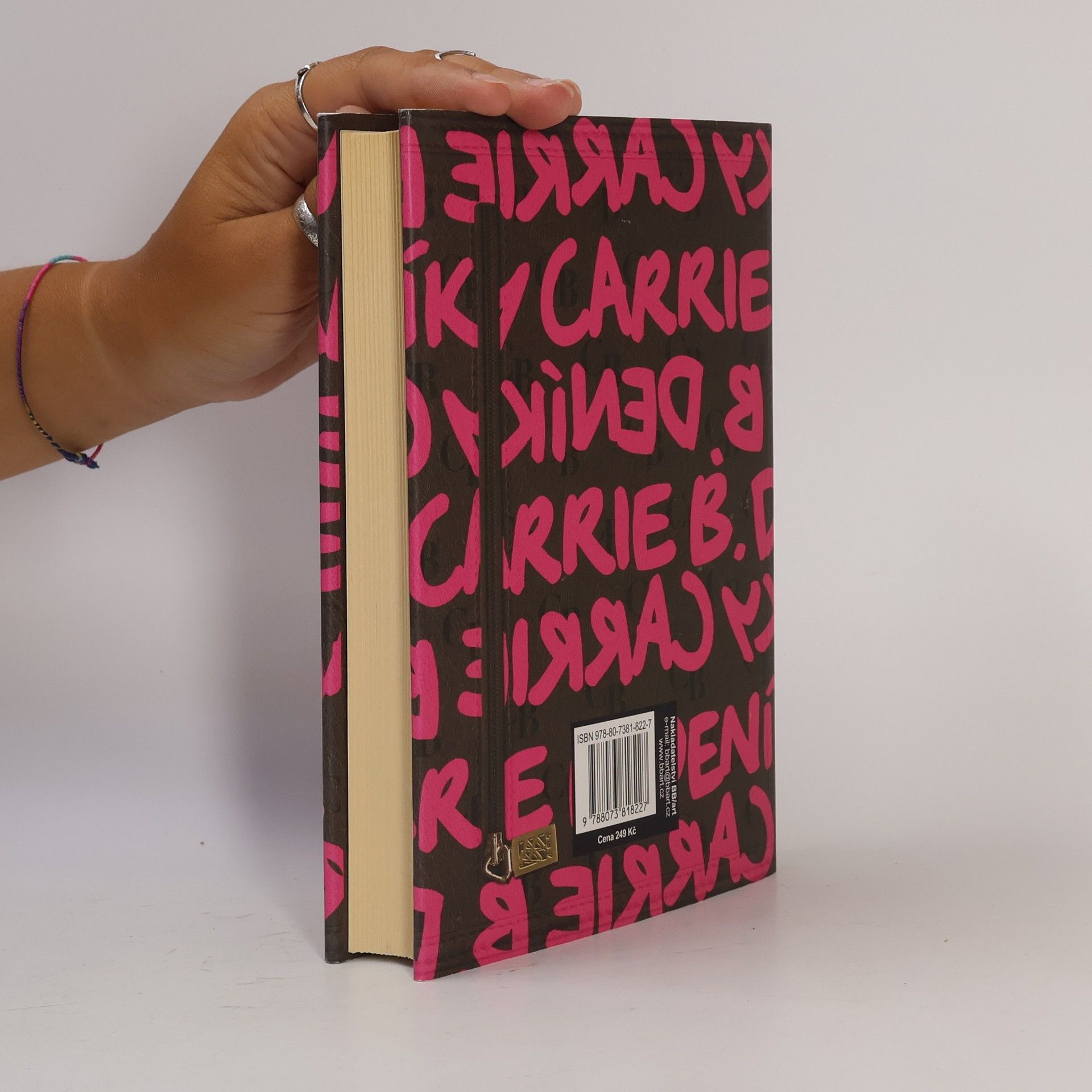 Candace Bushnell Deníky Carrie B.