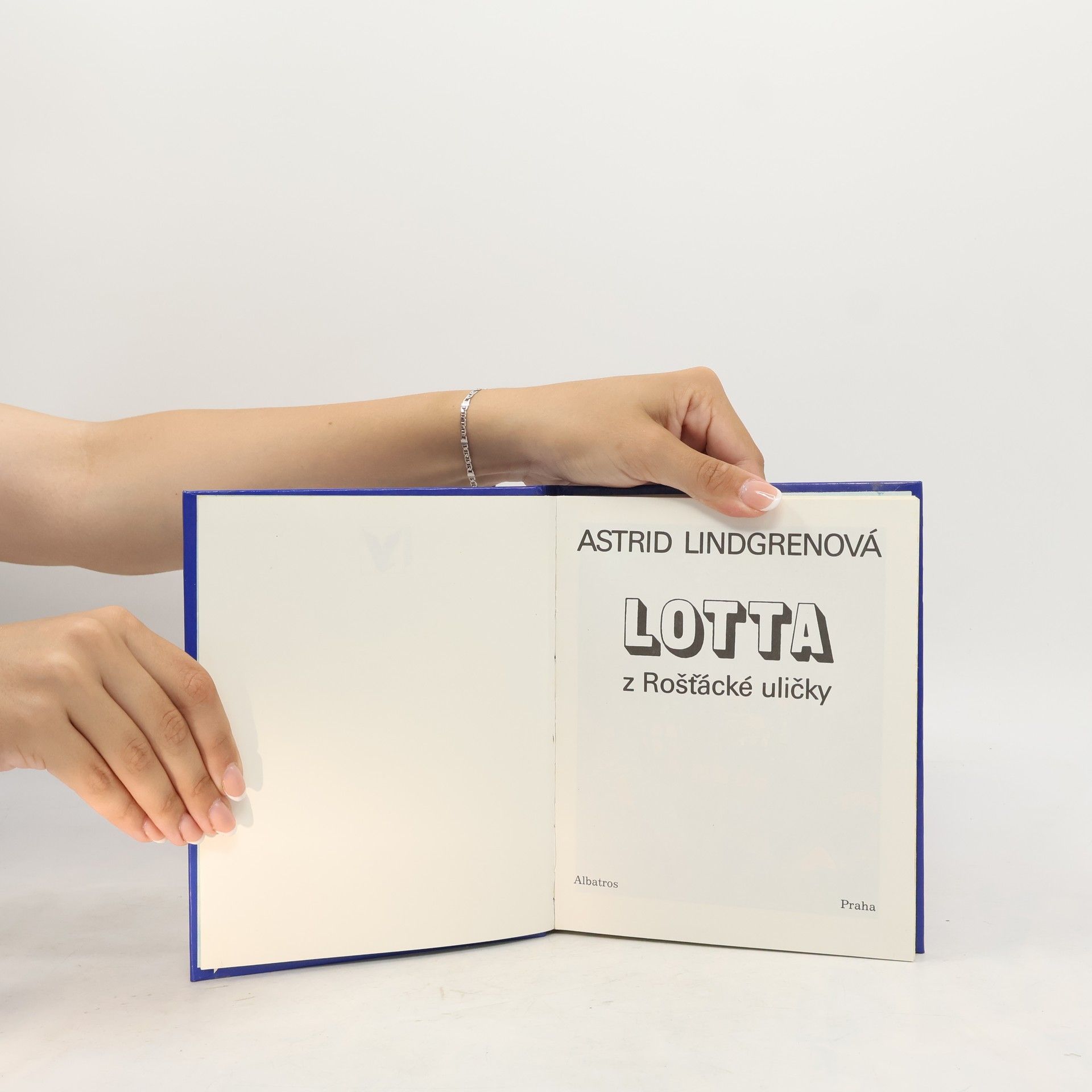 Astrid Lindgren Lotta z Rošťácké uličky