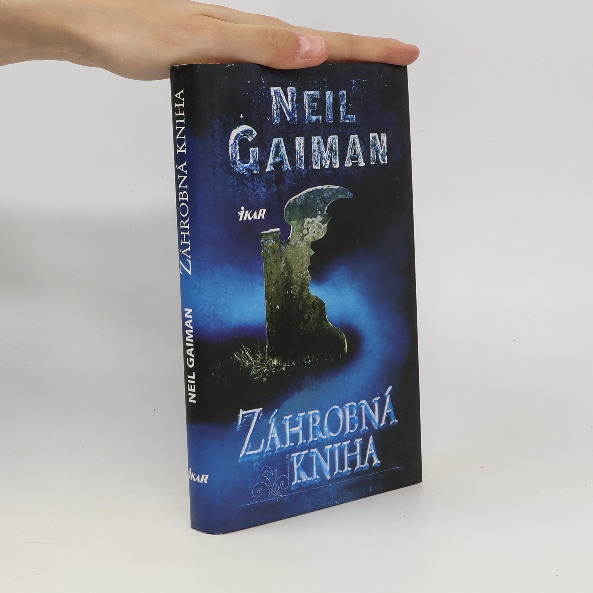 Neil Gaiman Záhrobná kniha