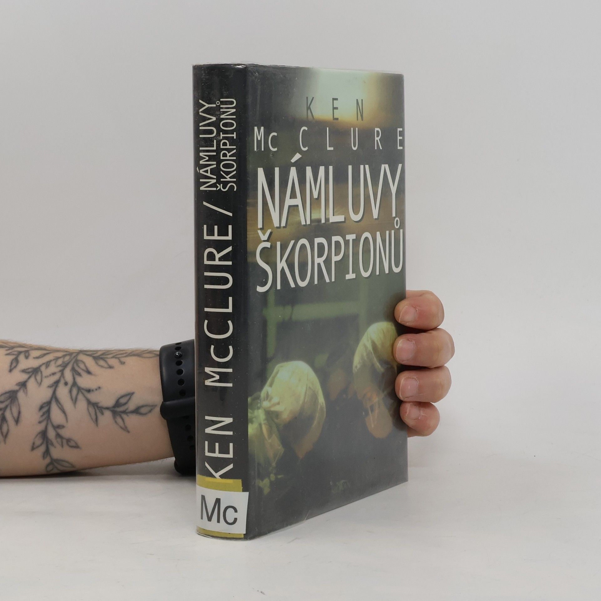 Ken McClure Námluvy škorpionů