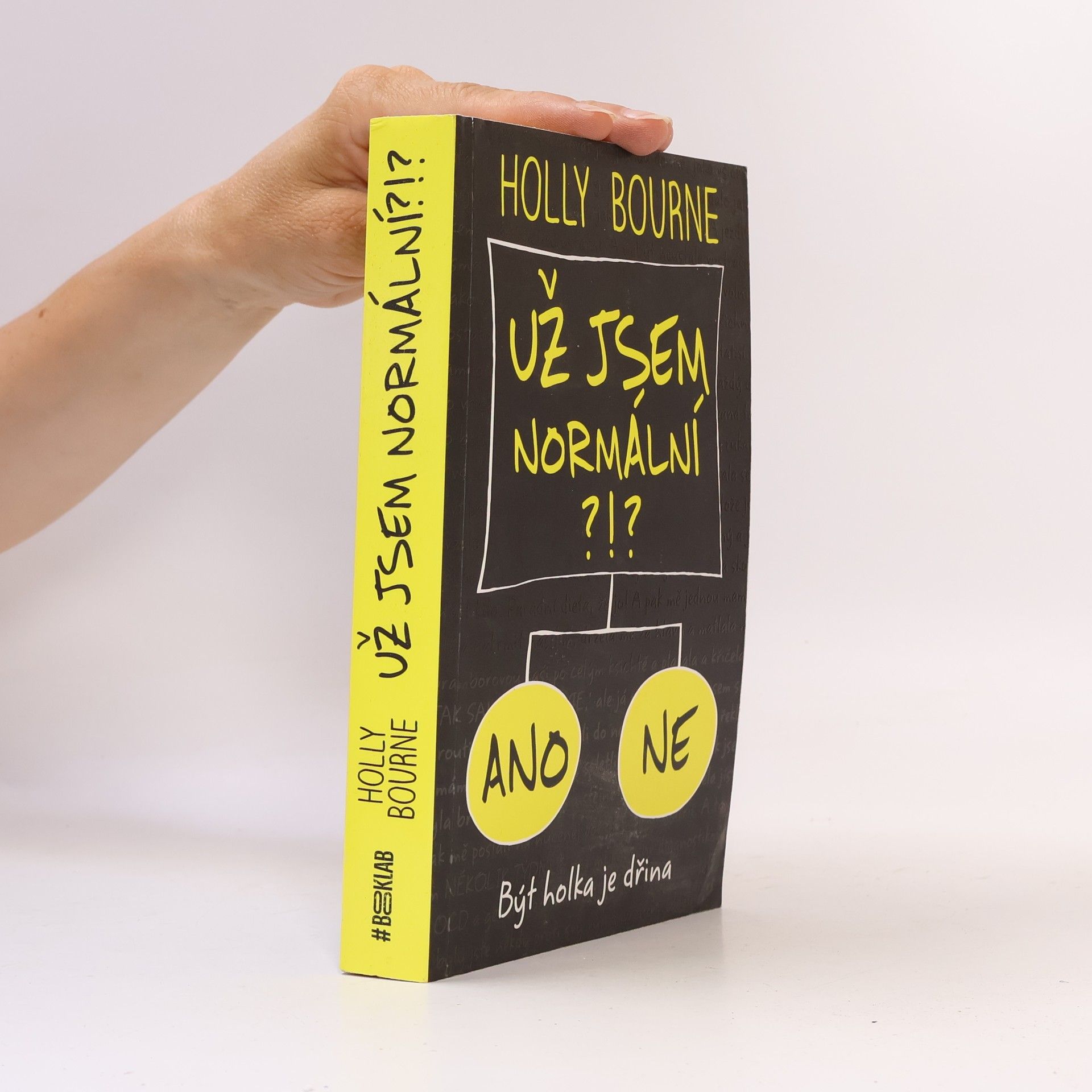 Holly Bourne Už jsem normální?!?