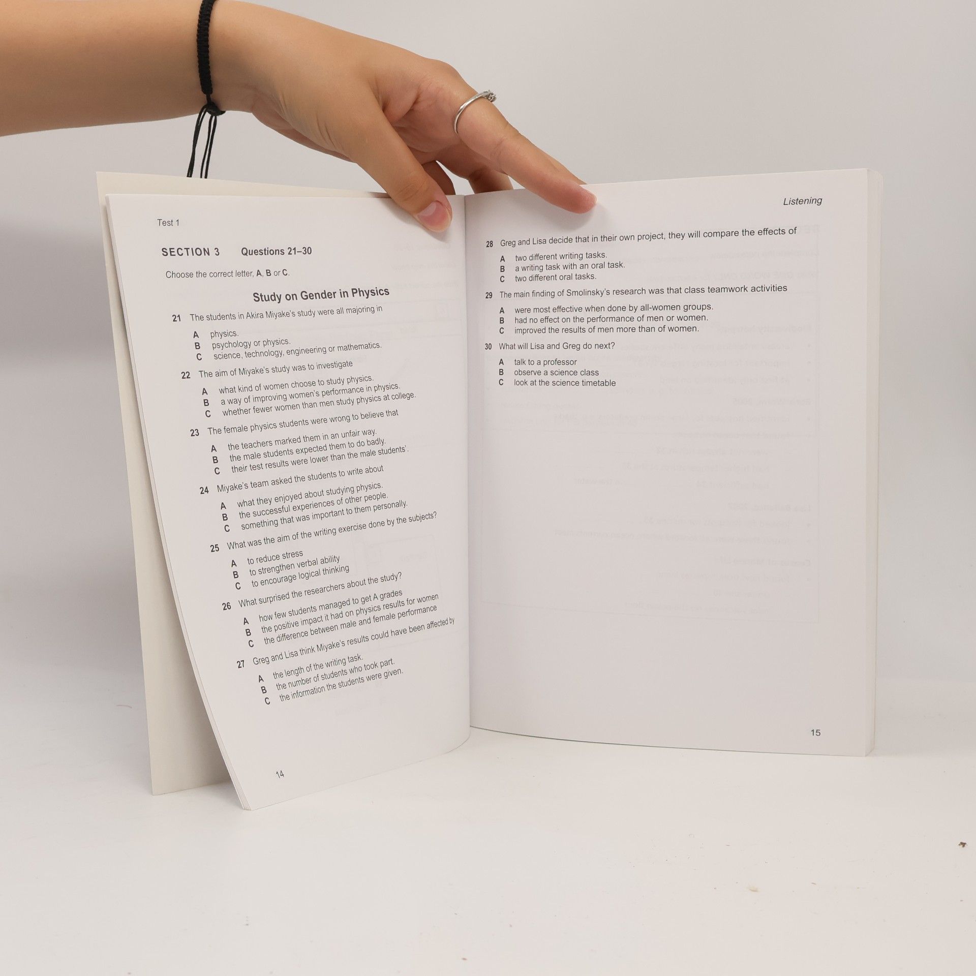 Autorenkollektiv Cambridge English IELTS 11. Academic with answers
