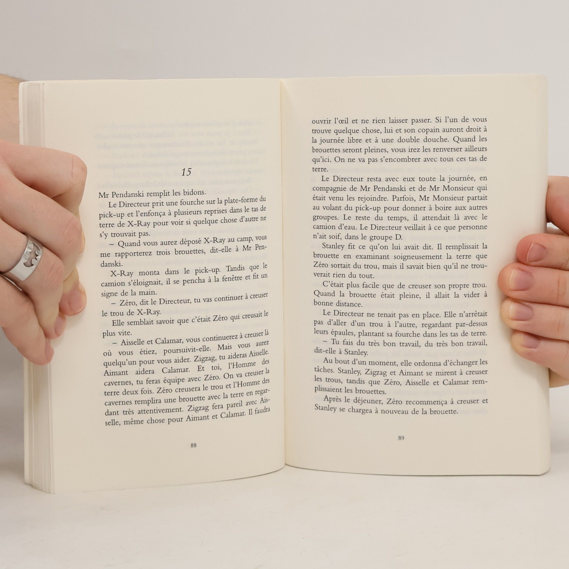 Louis Sachar Le passage