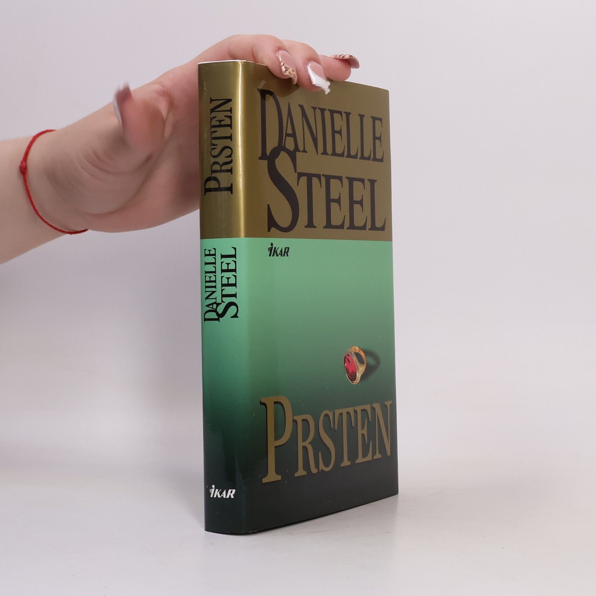 Danielle Steel Prsten