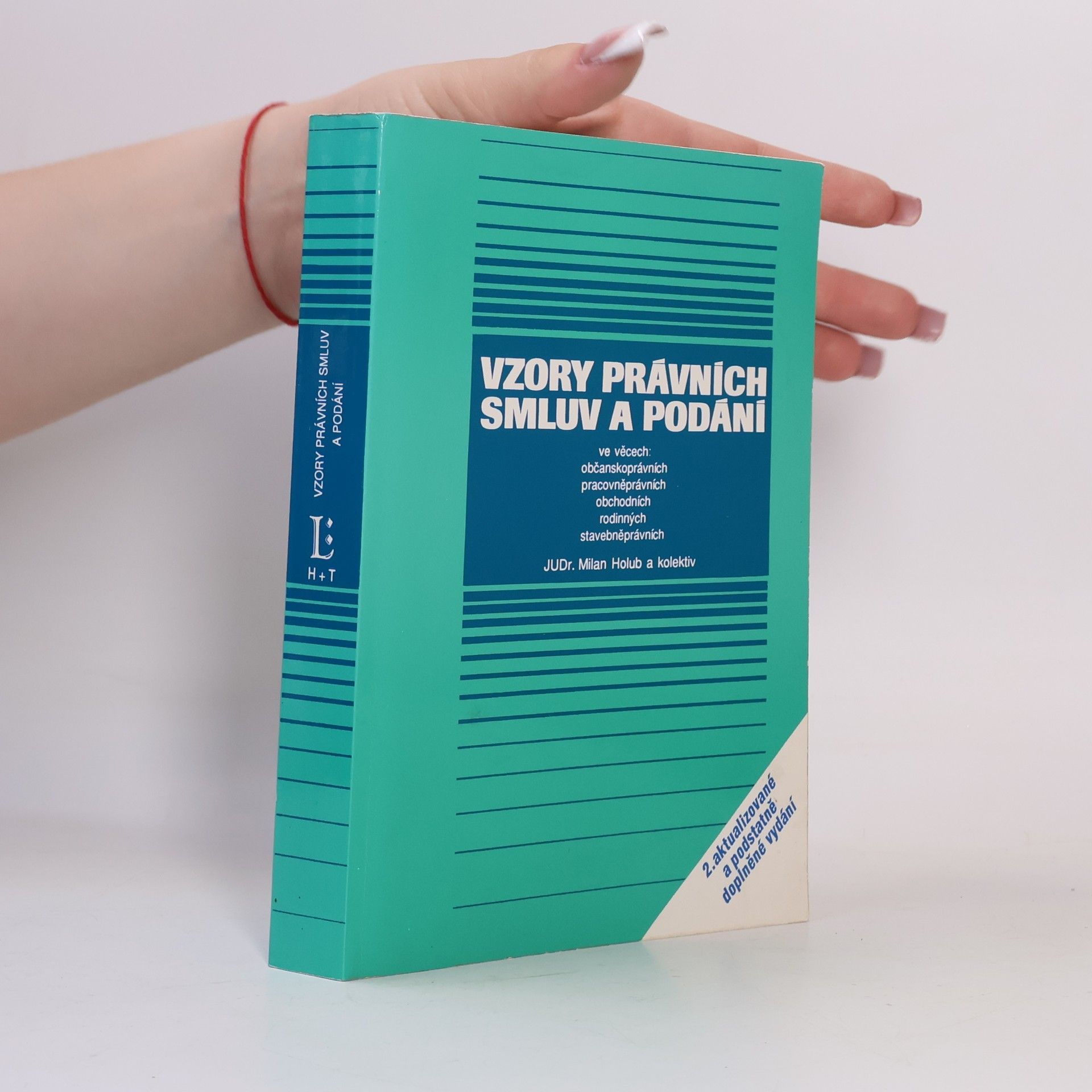 Vzory právních smluv a podání