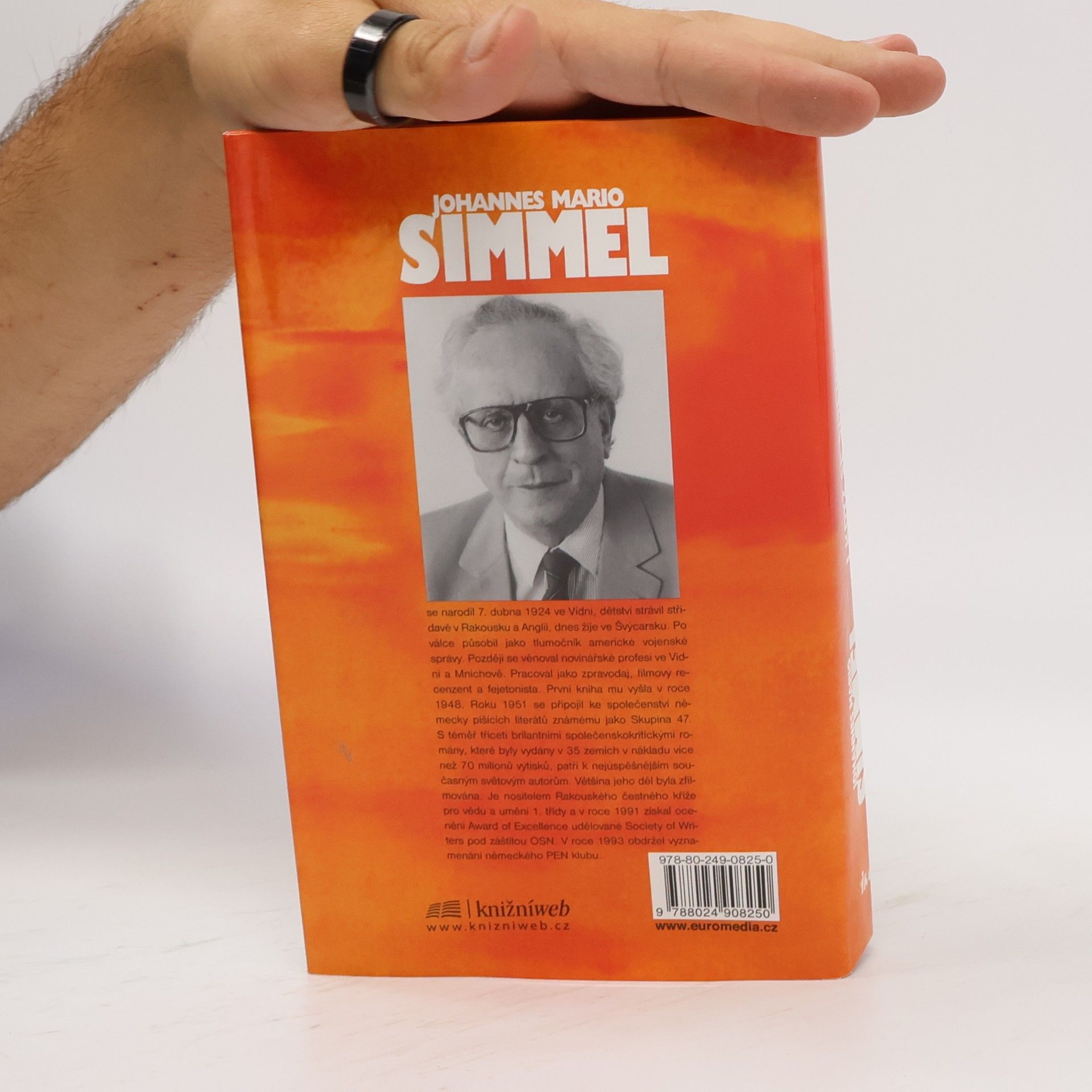 Johannes Mario Simmel I když se směju, musím plakat