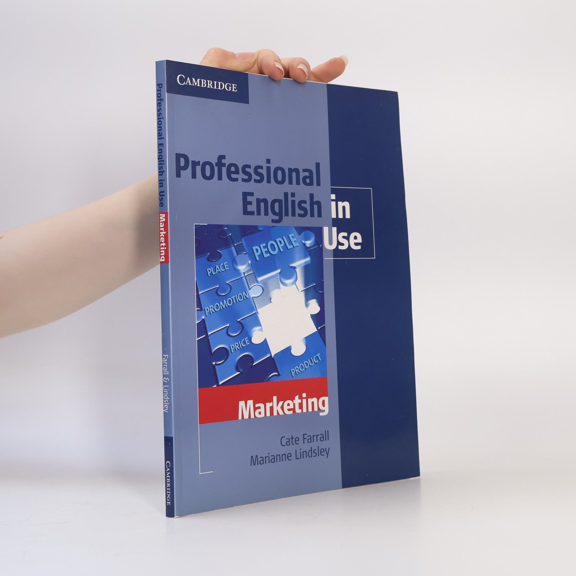 Cate Farrall Professional English in use : marketing