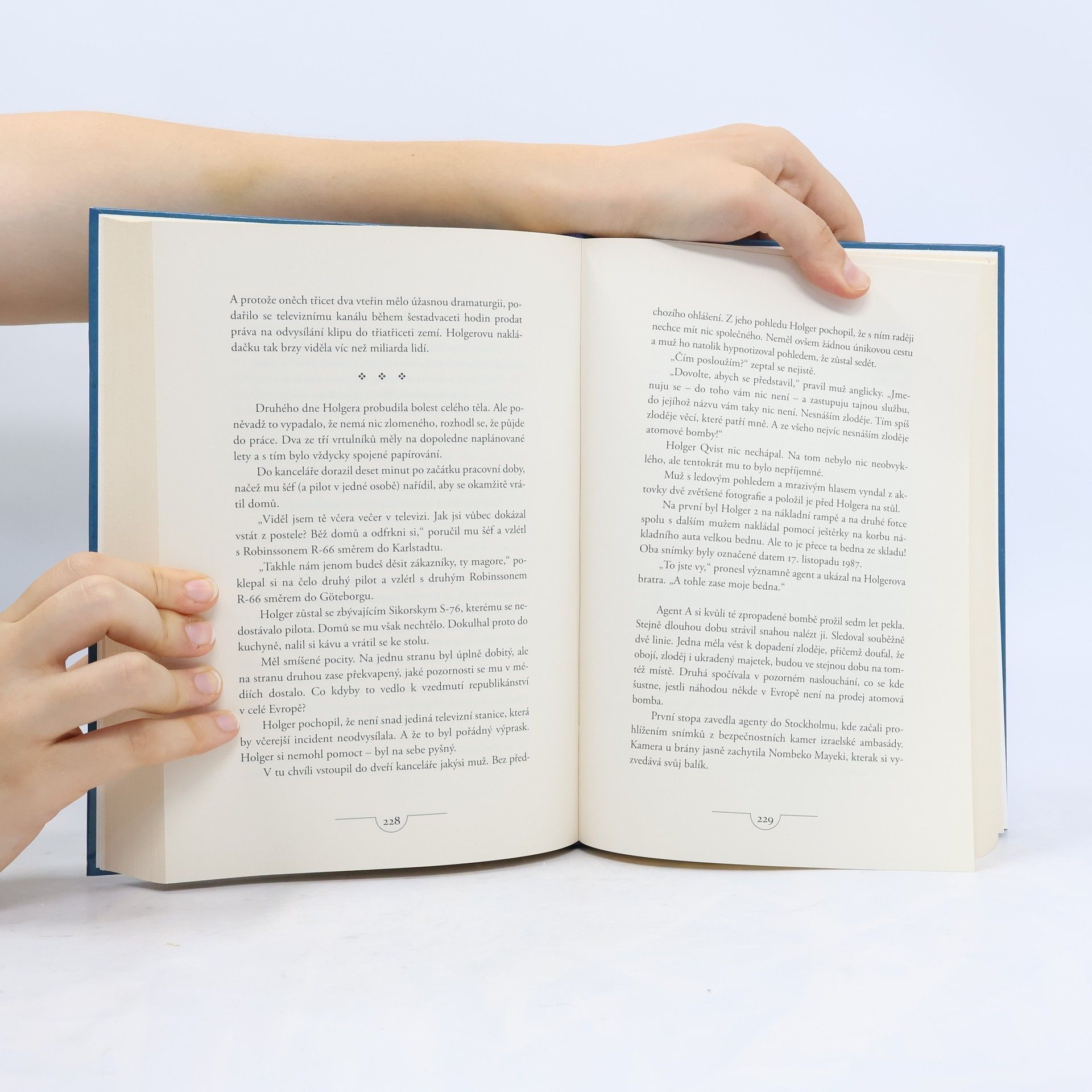 Jonas Jonasson Analfabetka, která uměla počítat