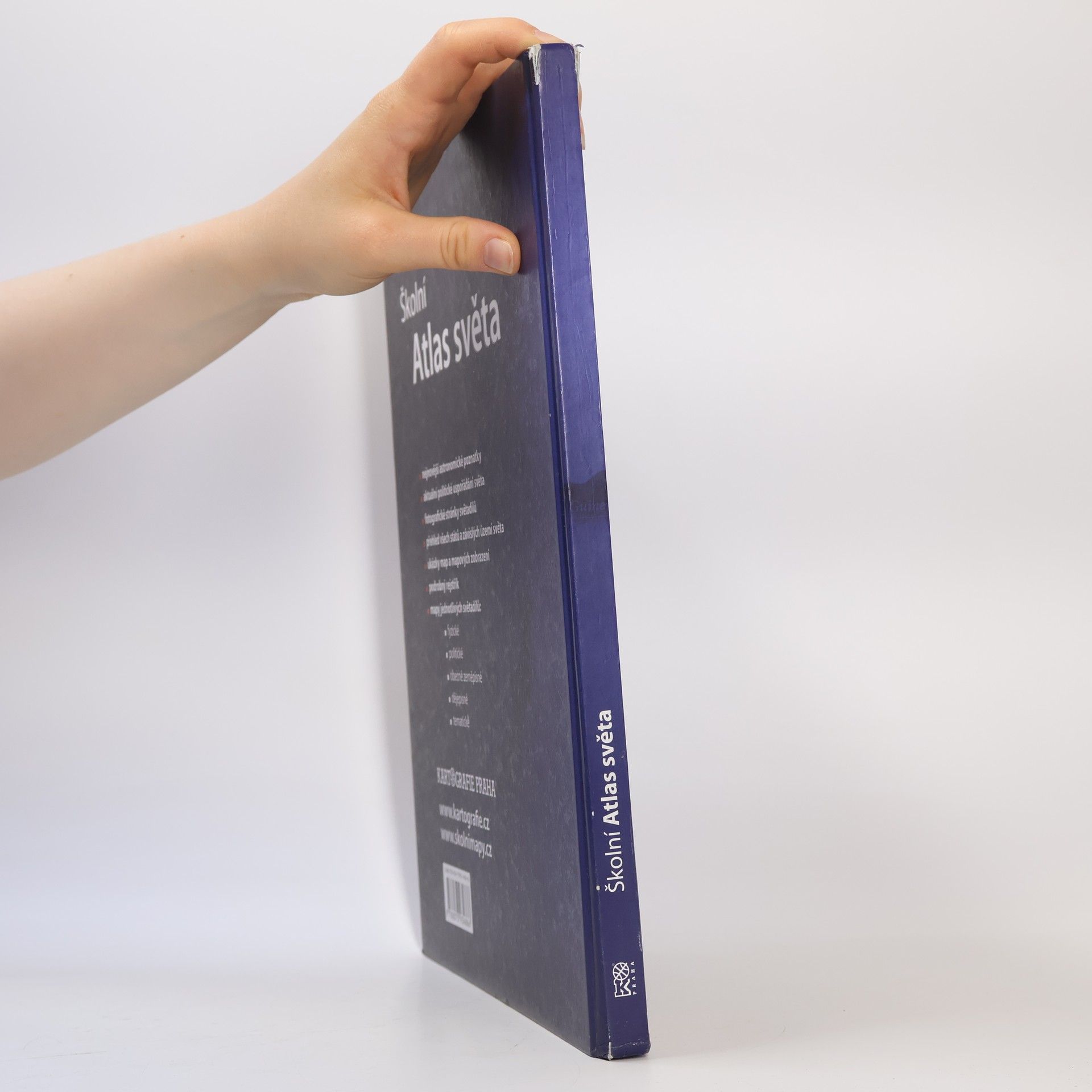 Autorenkollektiv Školní atlas světa