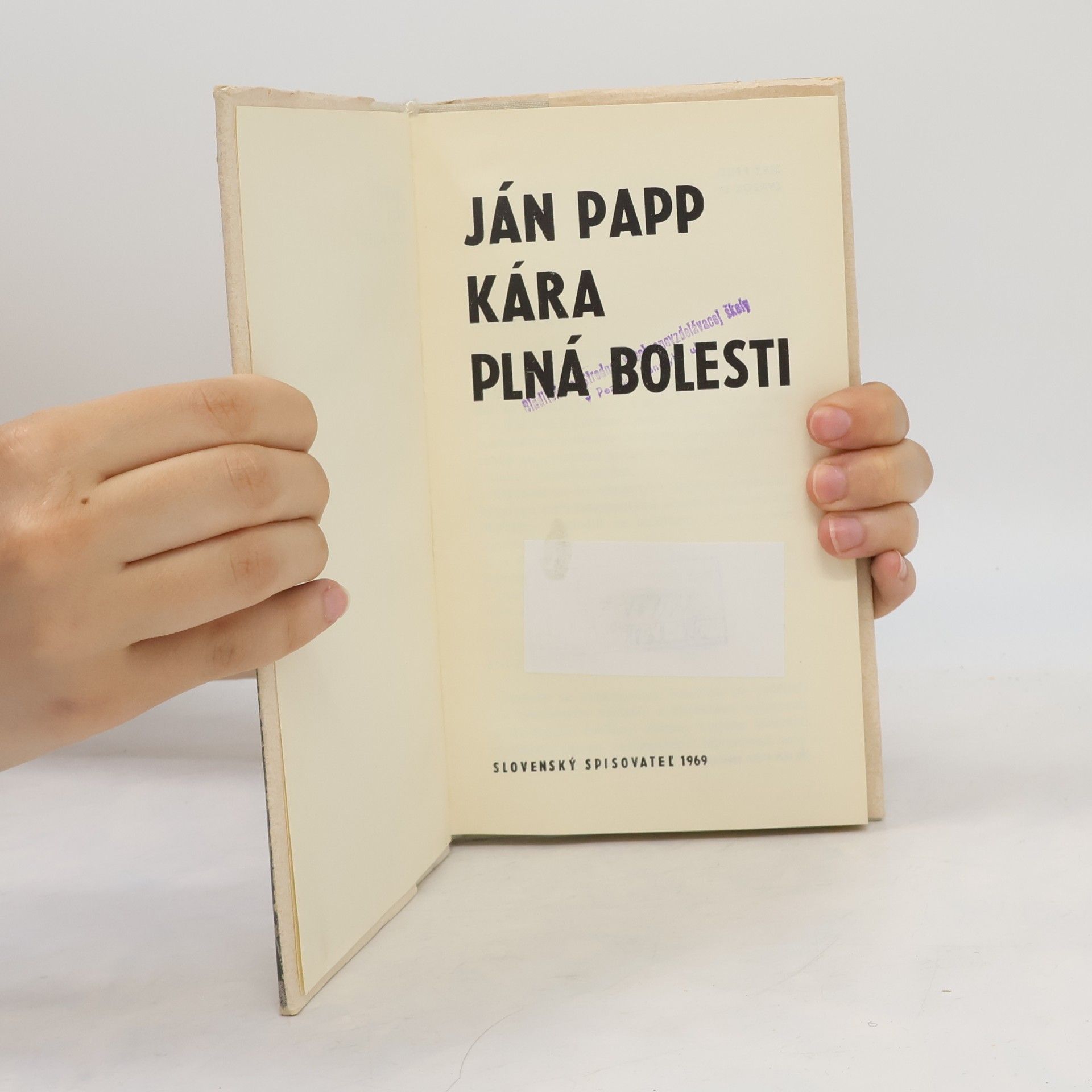 Ján Papp Kára plná bolesti