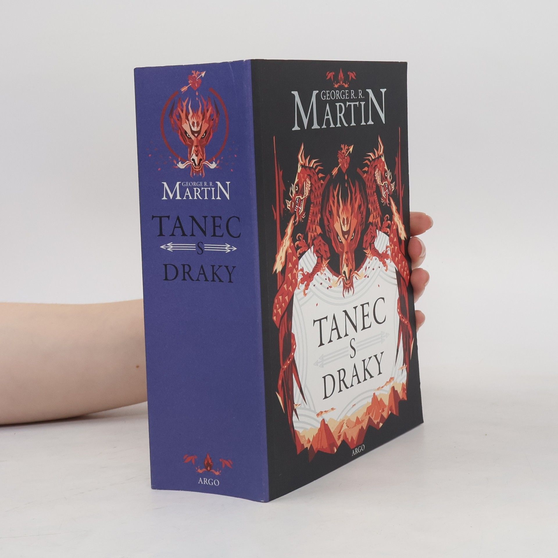 George R. R. Martin Tanec s draky