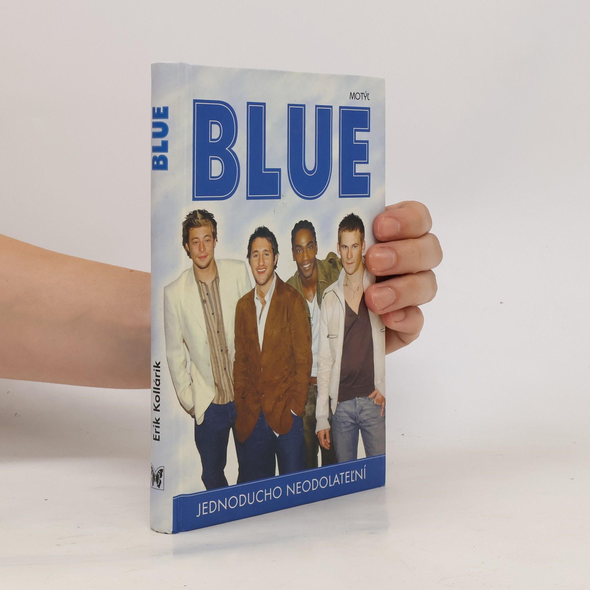 Erik Kollárik Blue