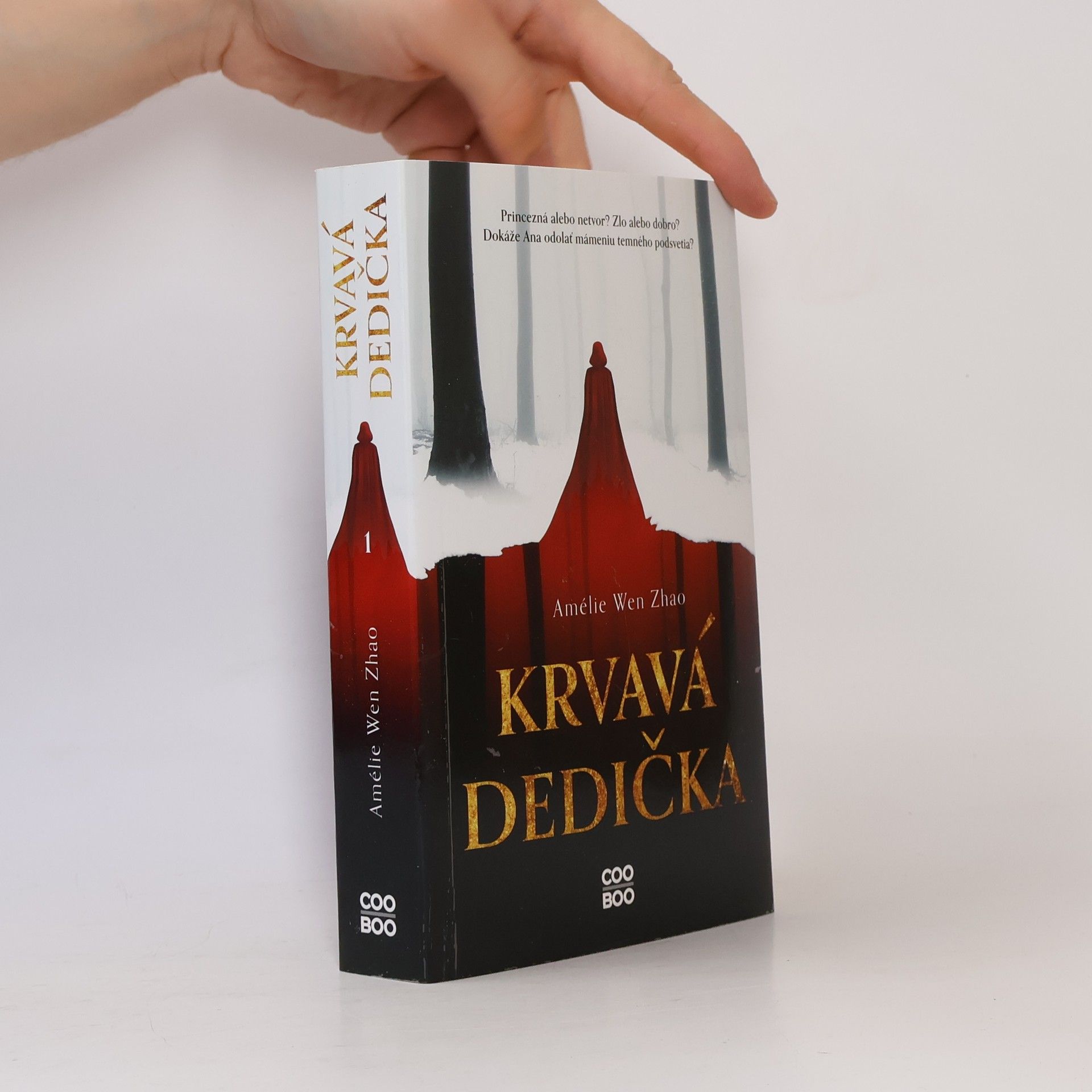 Amélie Wen Zhao Krvavá dedička