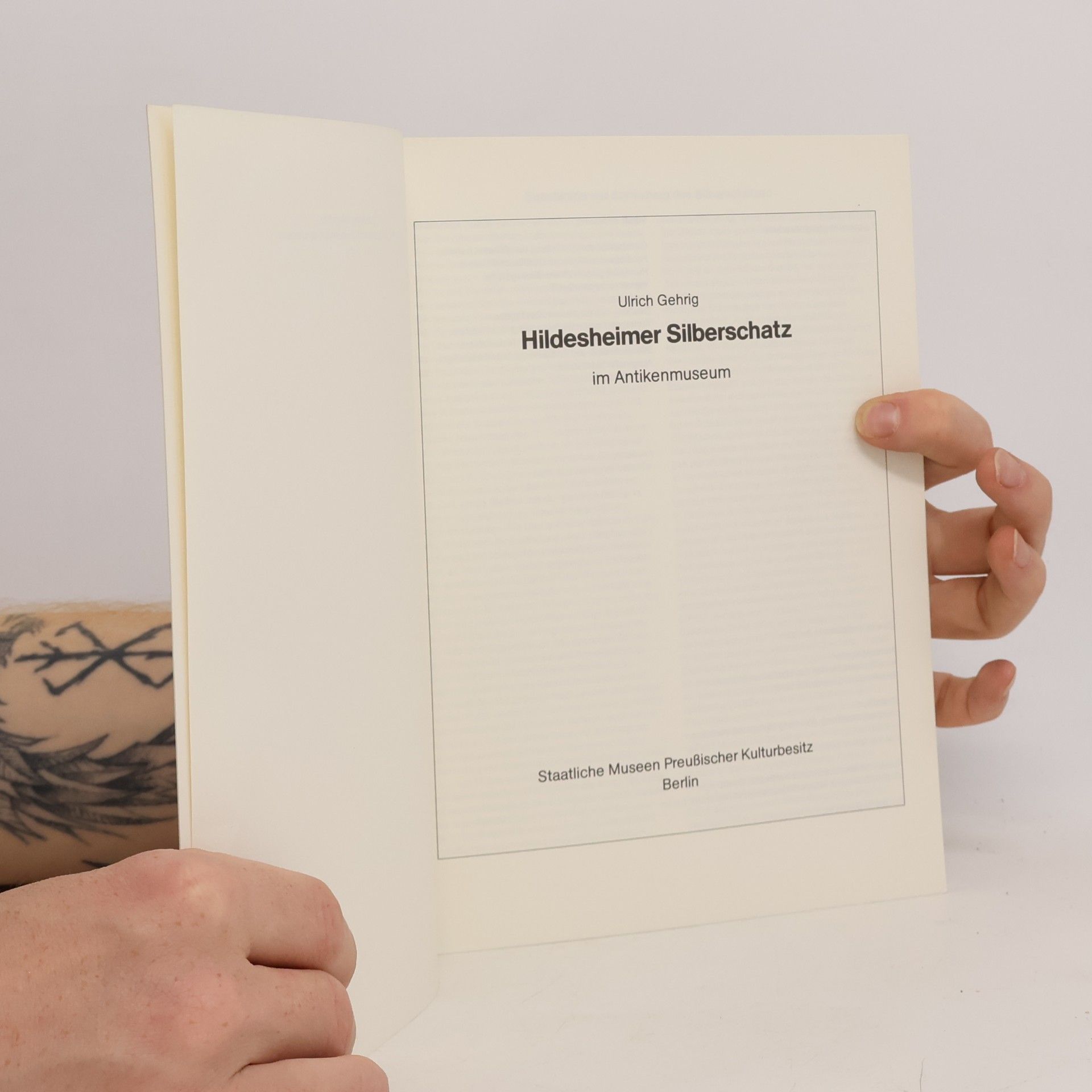 Ulrich Gehrig Hildesheimer Silberschatz im Antikemuseum