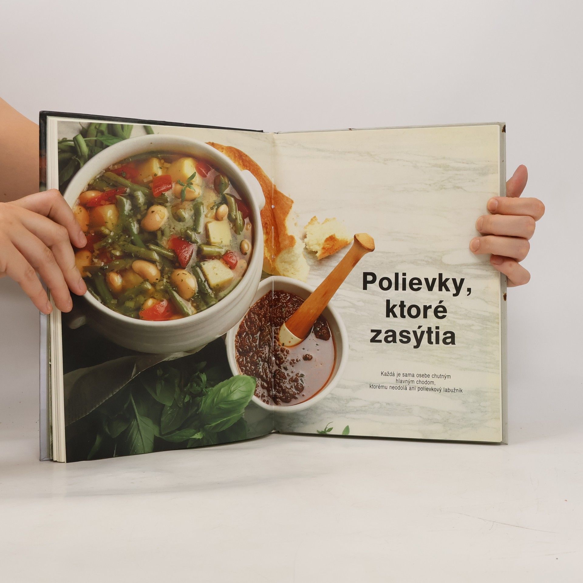 Cornelia Adam Polievky a eintopfy