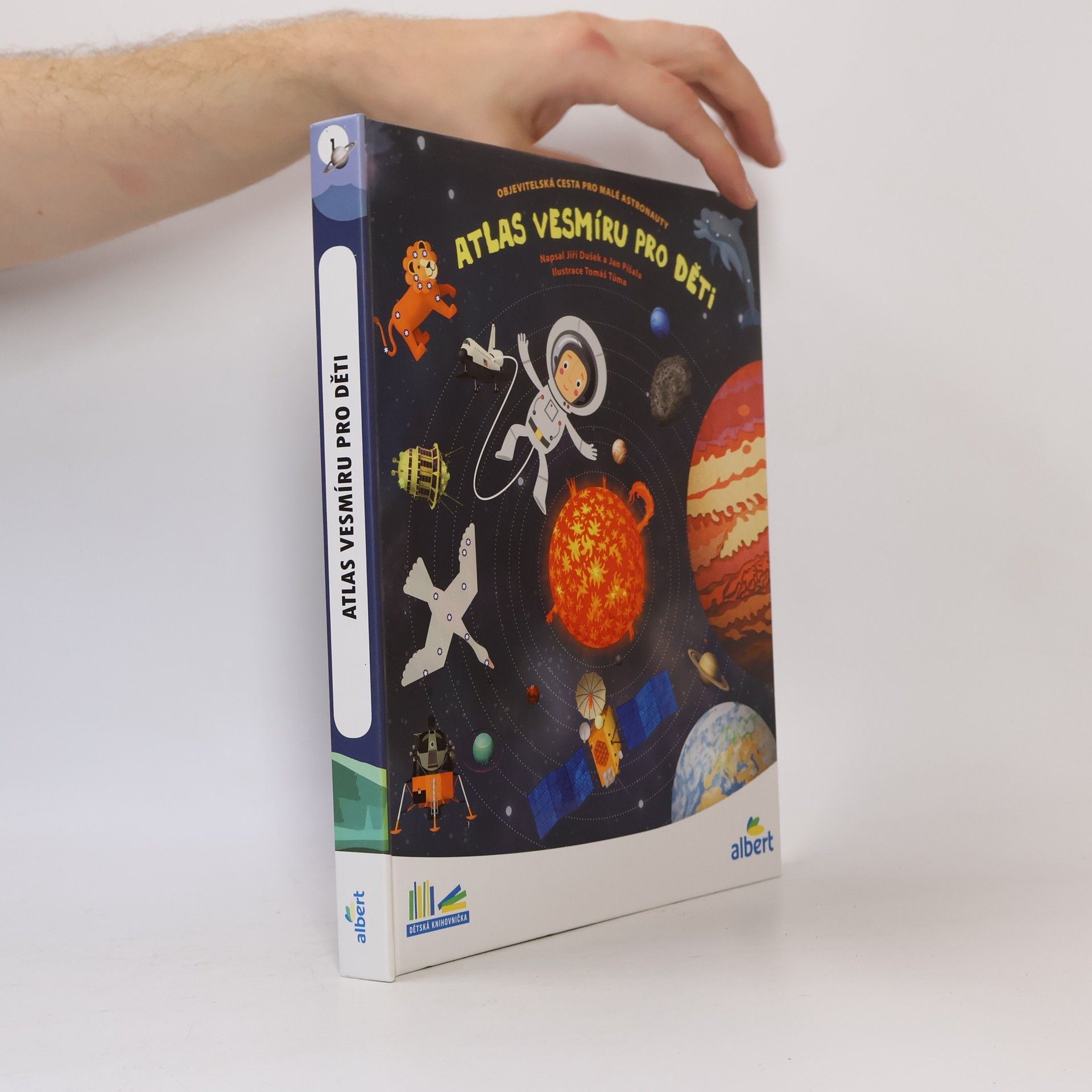 Jiří Dušek Atlas vesmíru pro děti