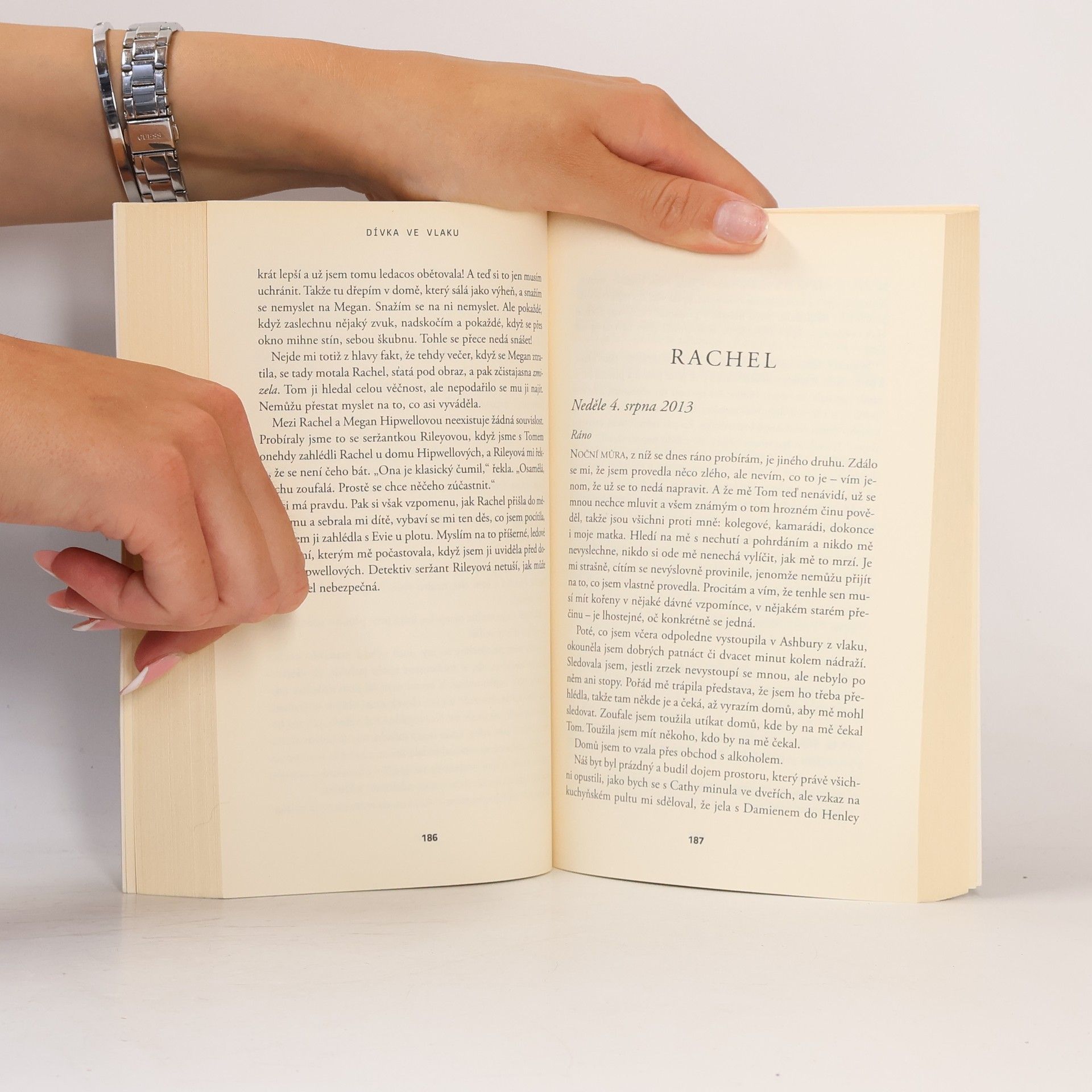Paula Hawkins Dívka ve vlaku