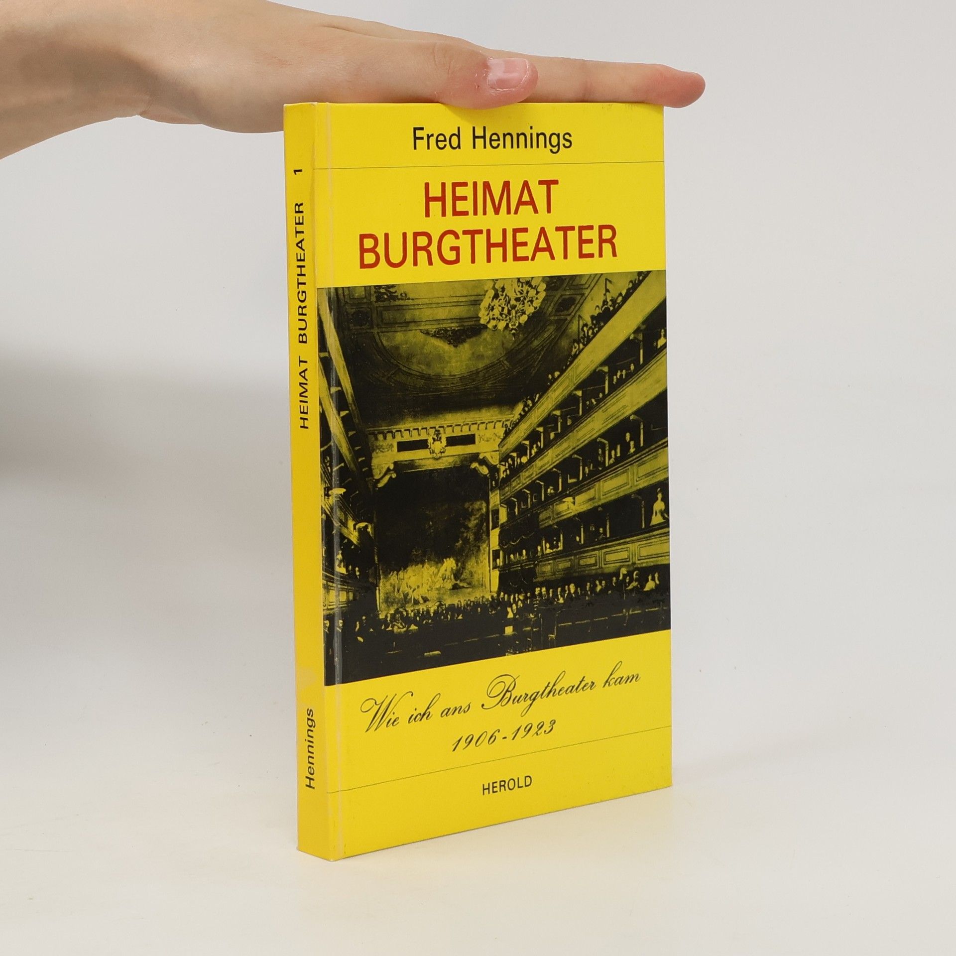 Fred Hennings Heimat Burgtheater 1