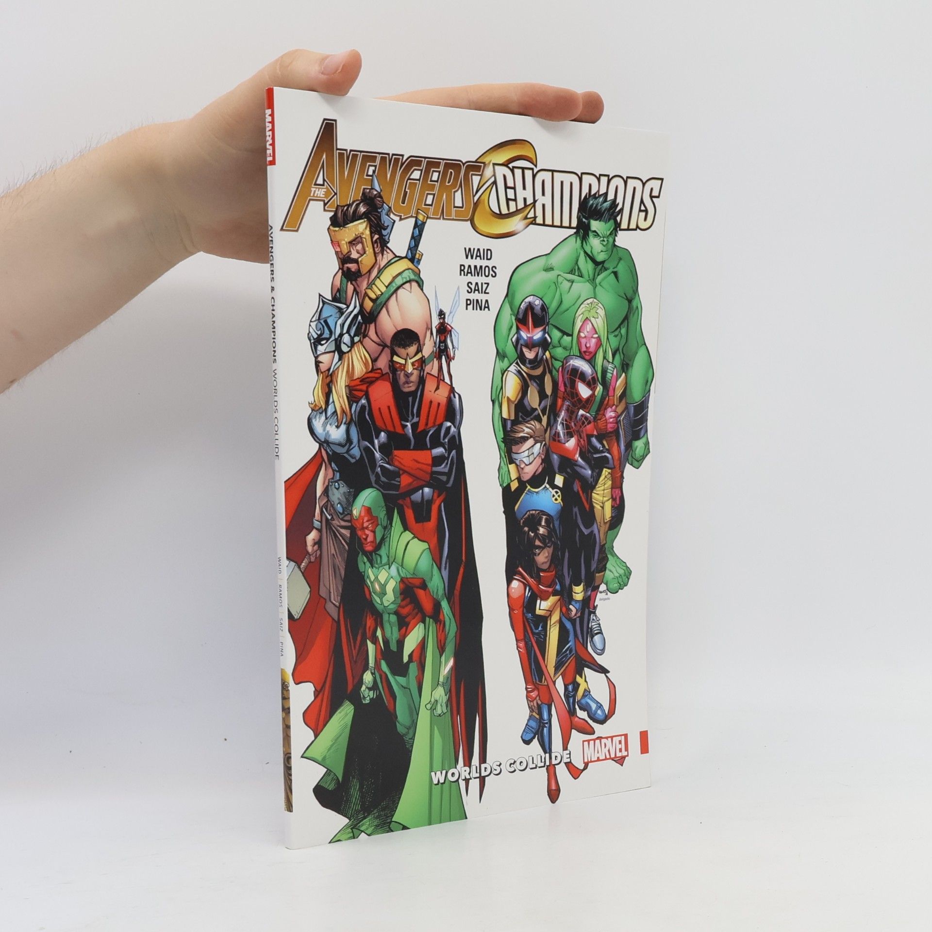 Pina Avengers & Champions: Worlds Collide