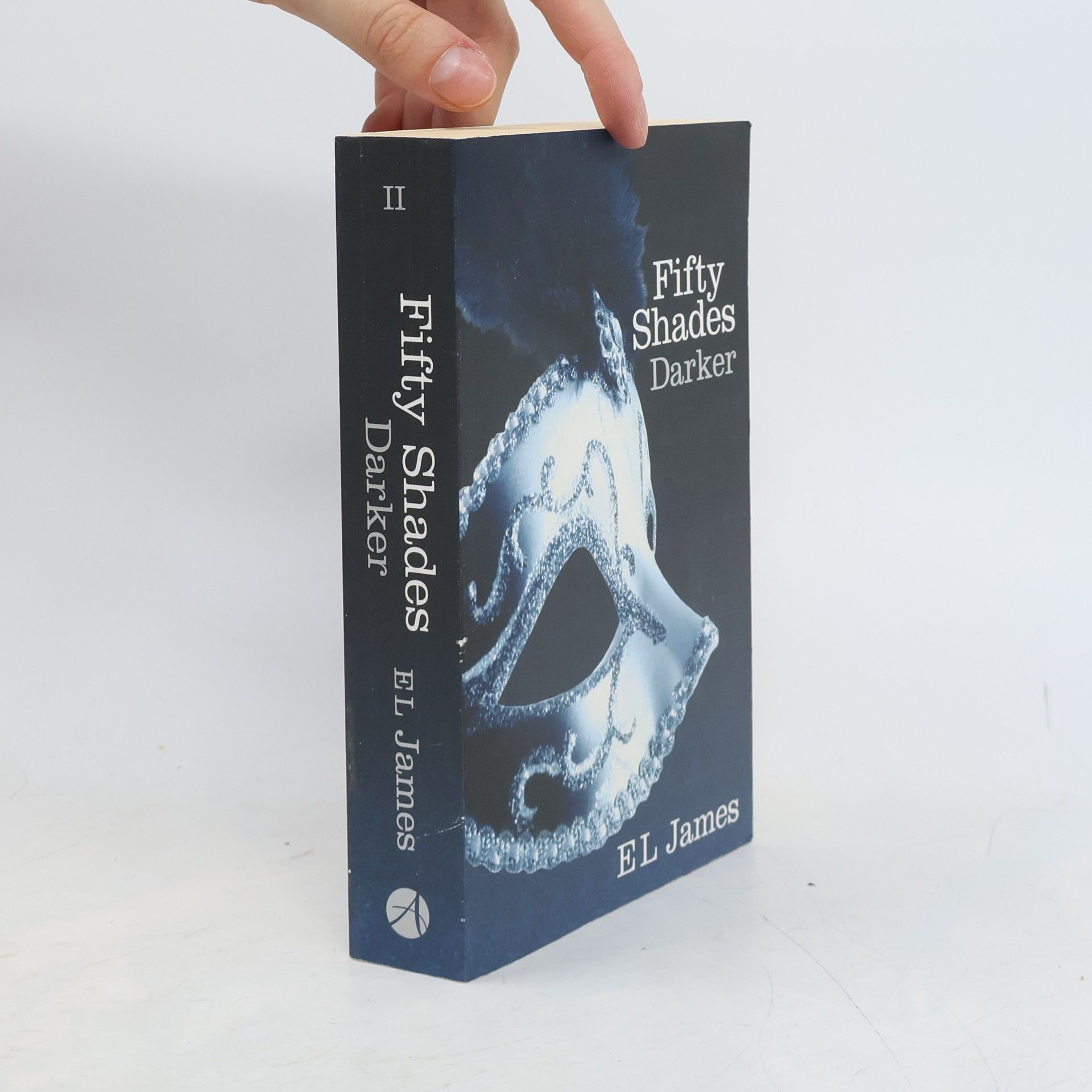 E. L. James Fifty Shades Darker
