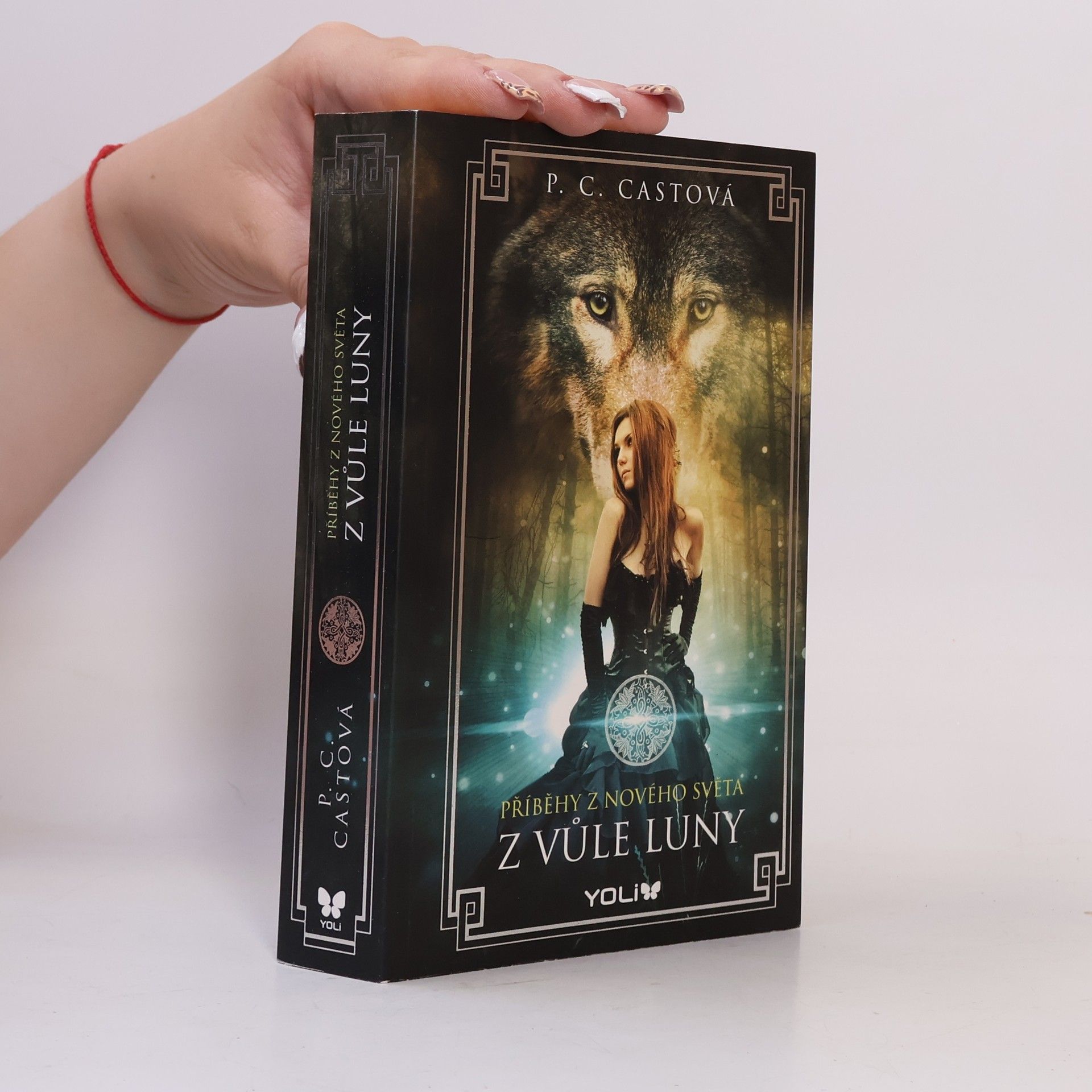 Phyllis Christine Cast Z vůle Luny. Příběhy z Nového světa. 1. díl