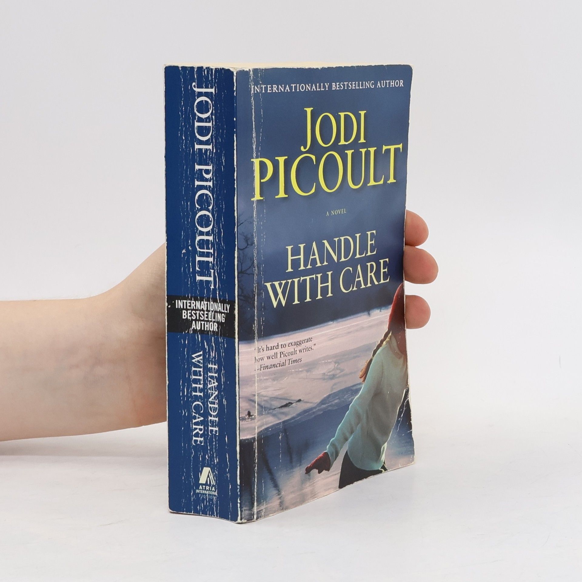 Jodi Picoult Handle with Care