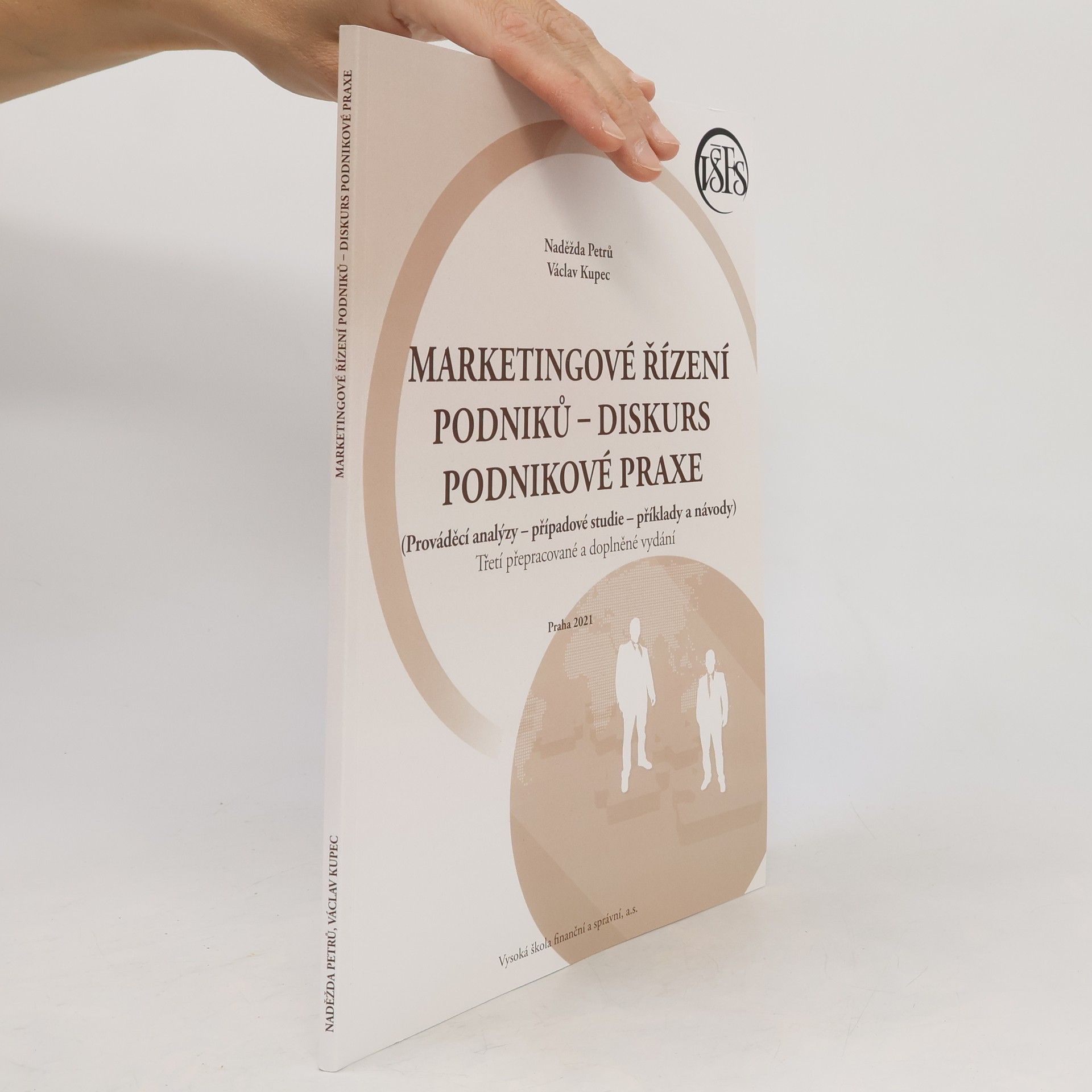 Naděžda Petrů Marketingové řízení podniků - diskurs podnikové praxe