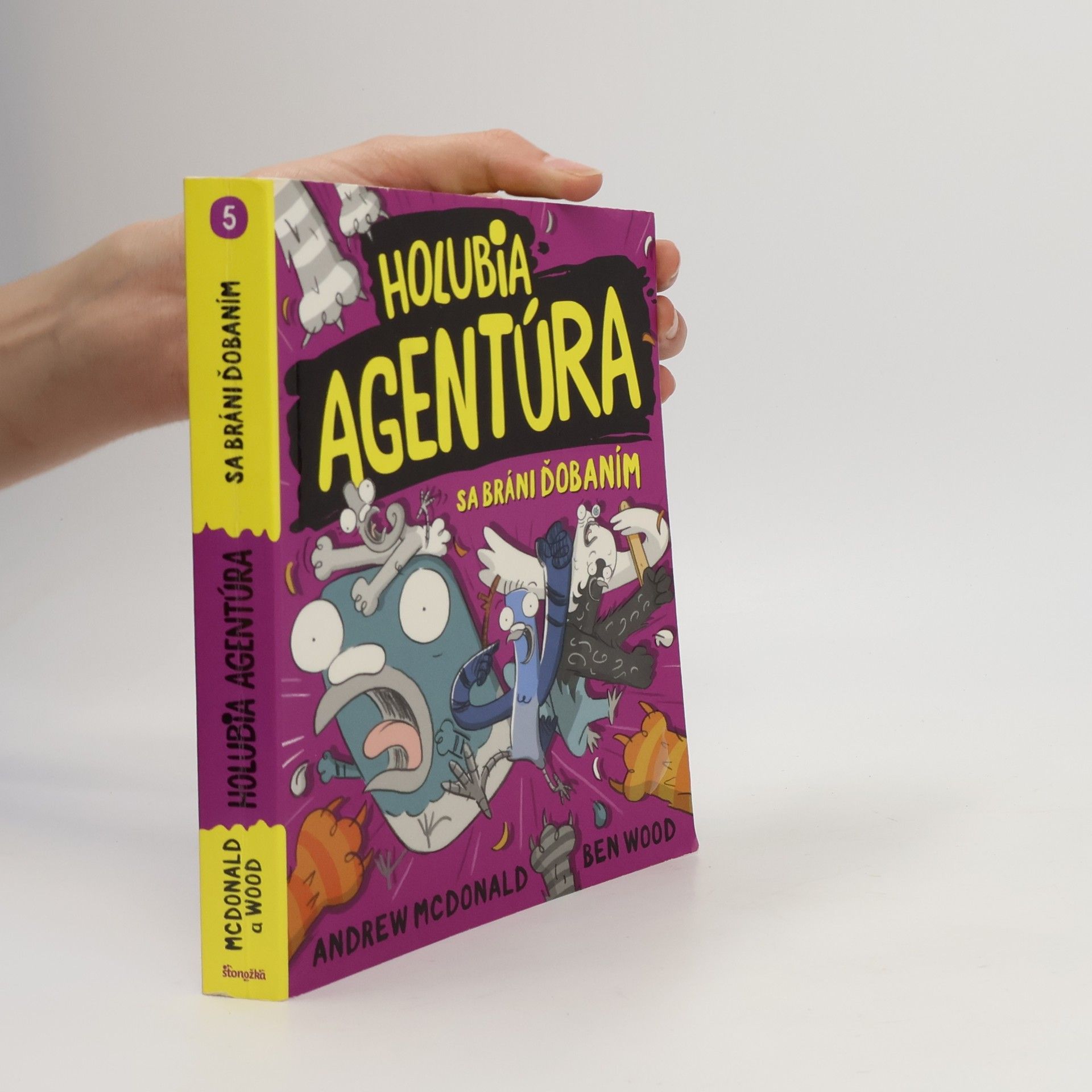 Andrew McDonald Holubia agentúra sa bráni ďobaním