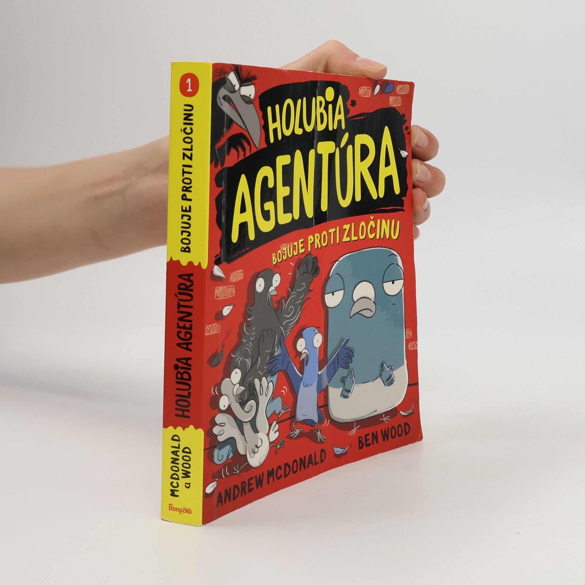 Andrew McDonald Holubia agentúra bojuje proti zločinu