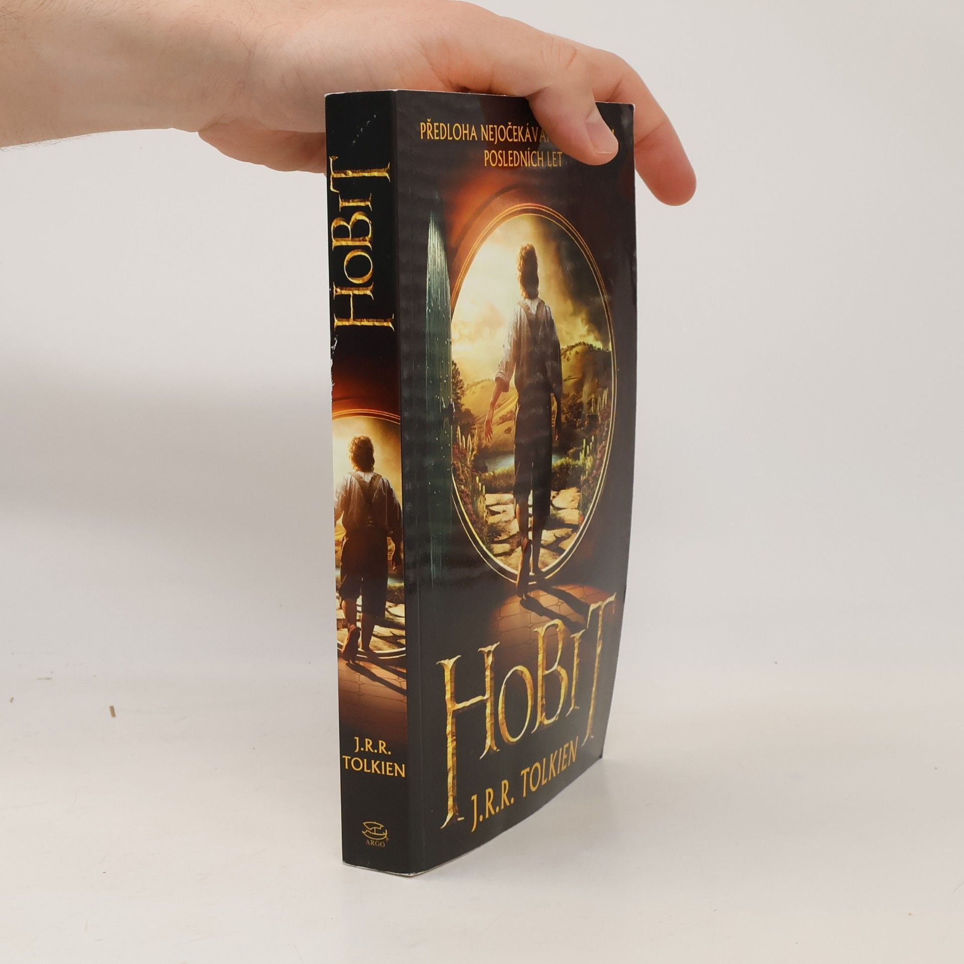 J. R. R. Tolkien Hobit, aneb, Cesta tam a zase zpátky