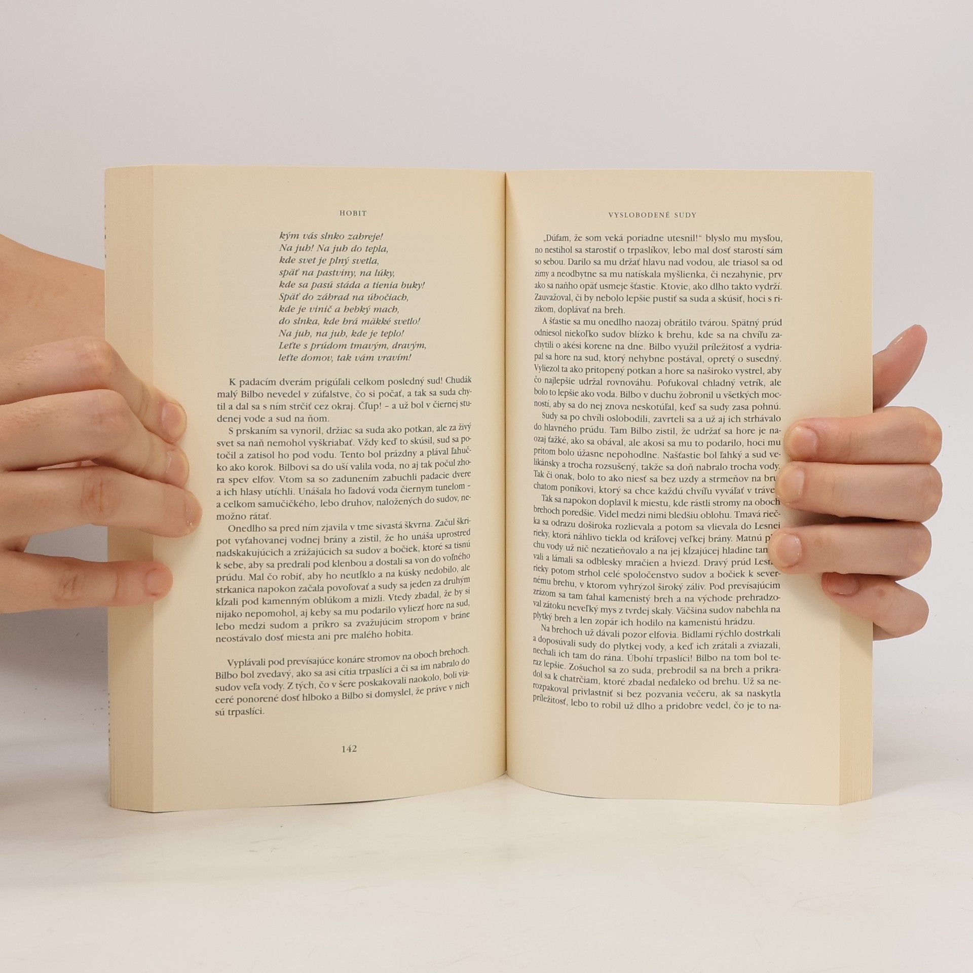 J. R. R. Tolkien Hobit (alebo Cesta tam a späť)