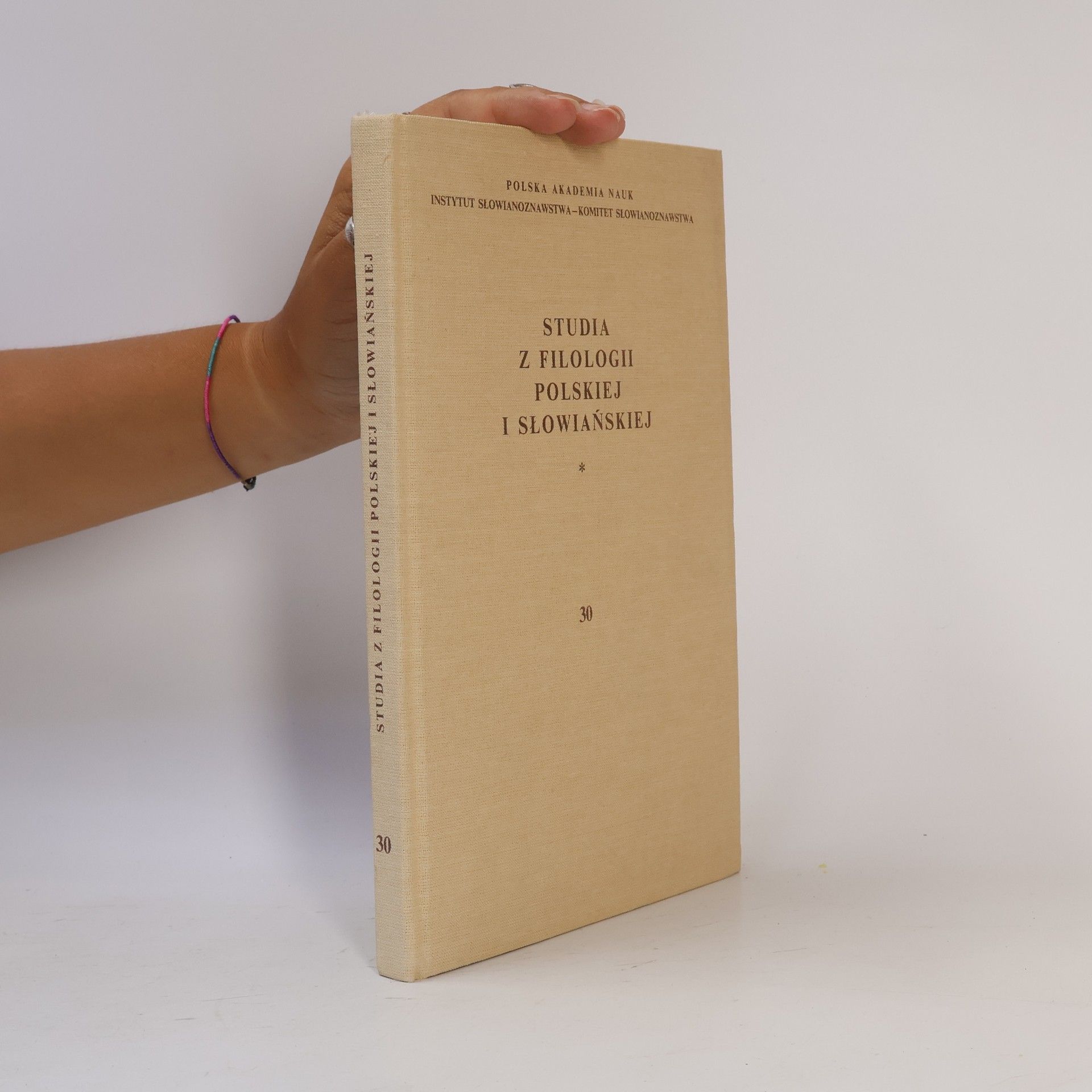 Studia z filologii polskiej i słowiańskiej 30