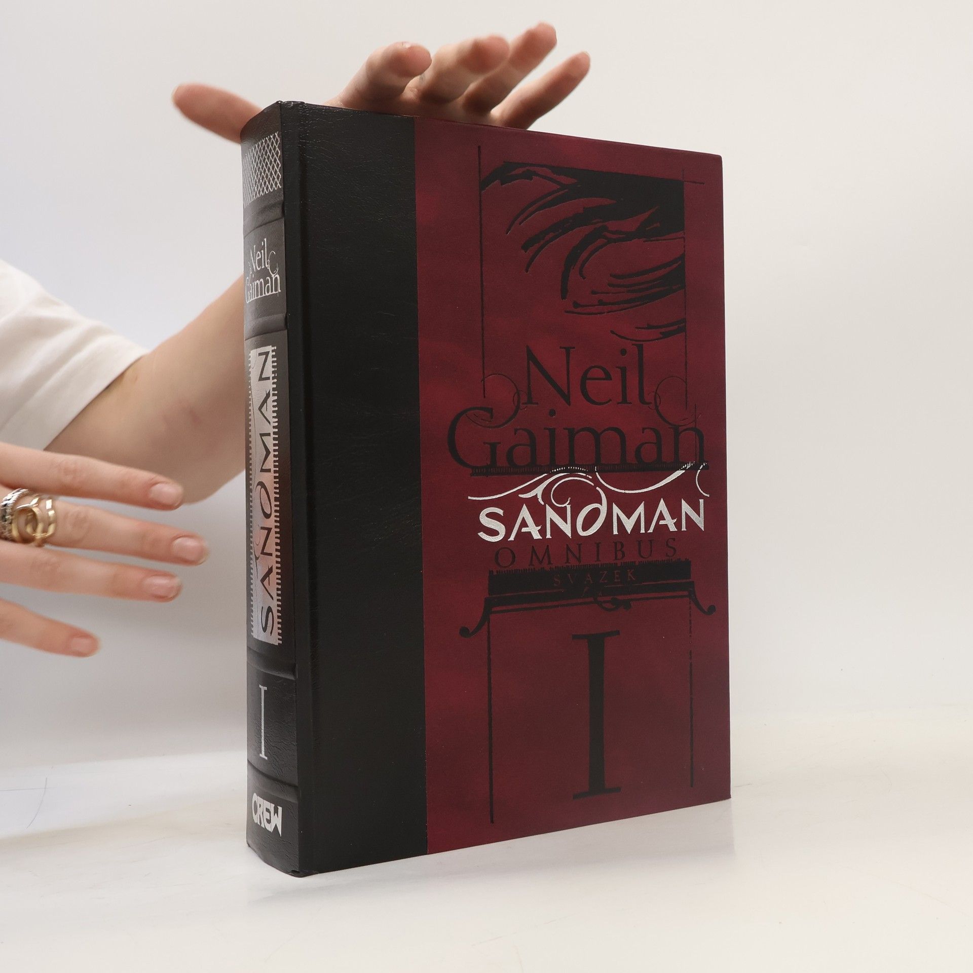 Neil Gaiman Sandman omnibus, svazek první
