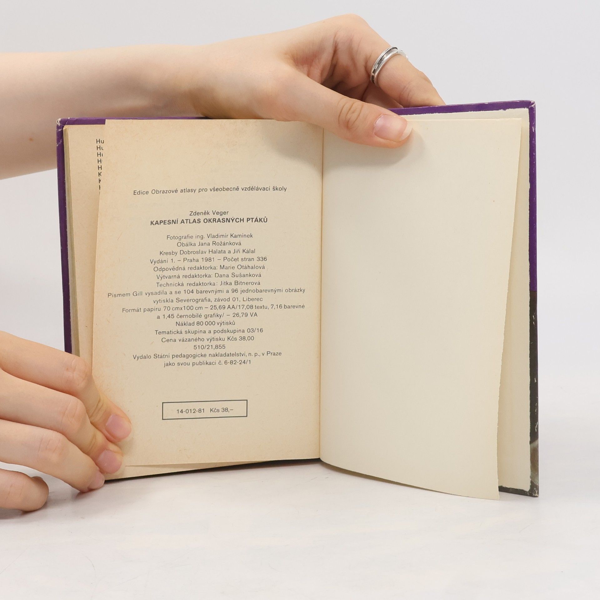 Zdeněk Veger Kapesní atlas okrasných ptáků