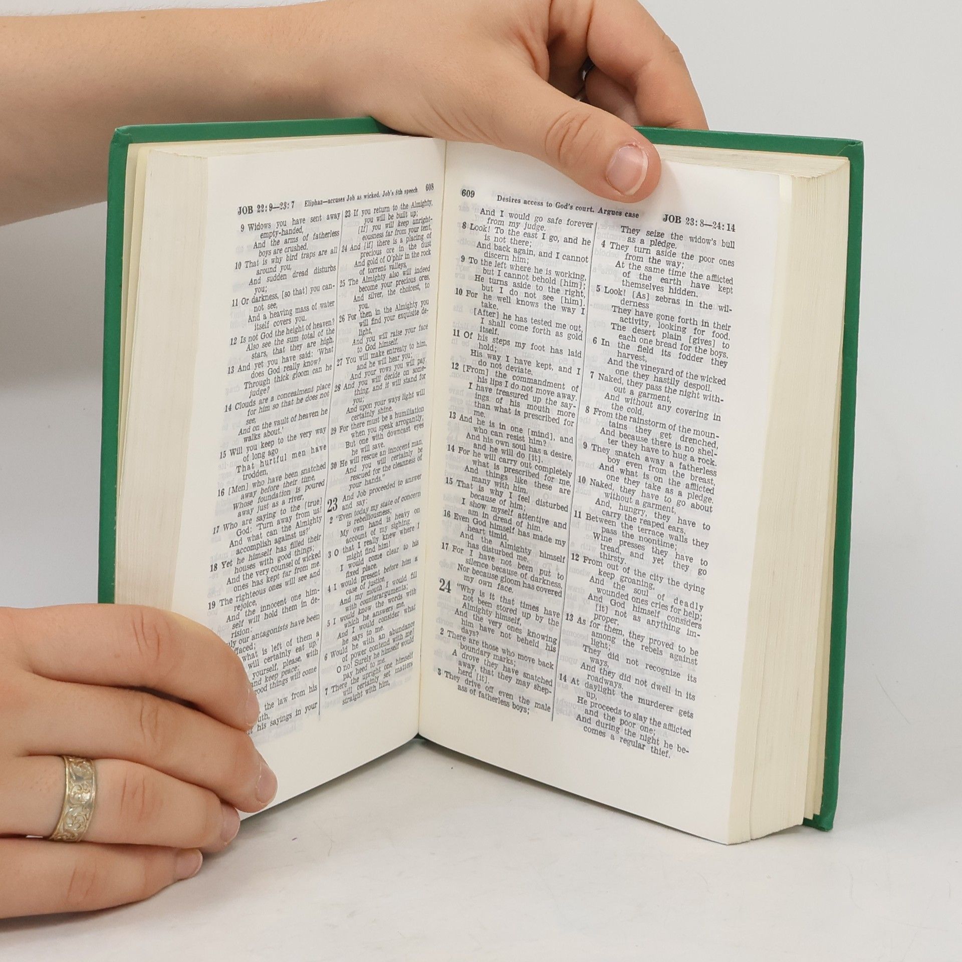 Collectif d'auteurs New World Translation of the Holy Scriptures
